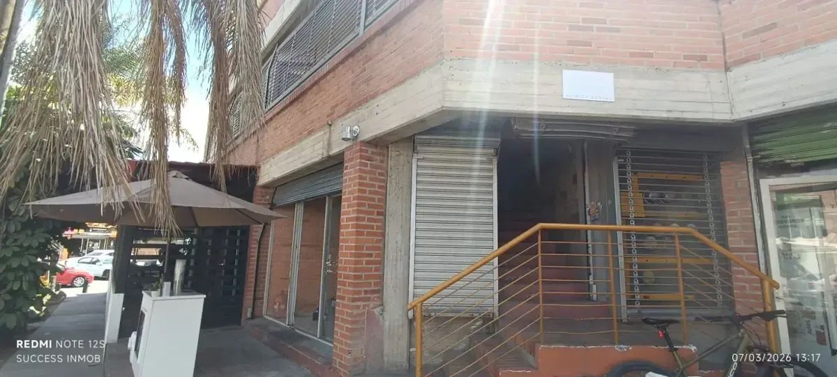 Local Comercial Spot2
