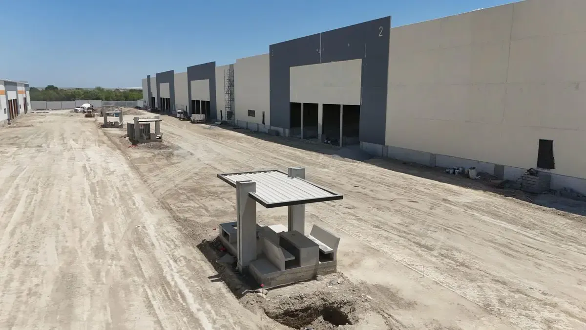Industrial Spot2