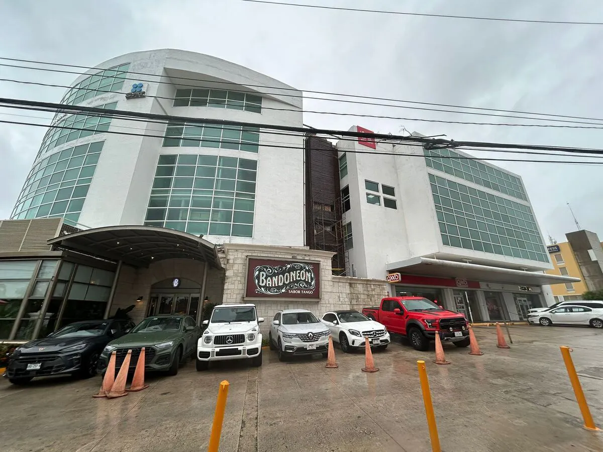 Local Comercial Spot2