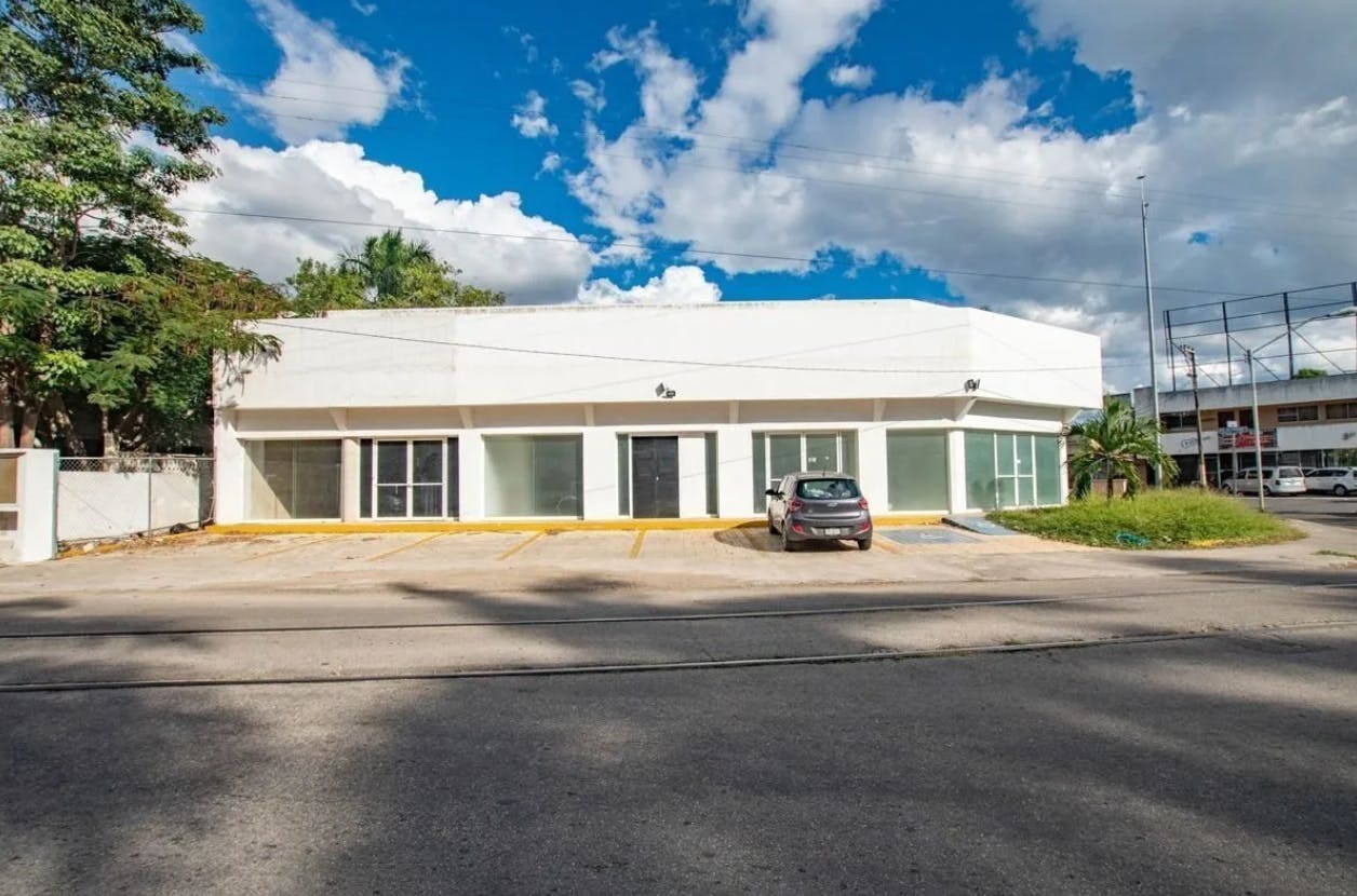 Local Comercial Spot2