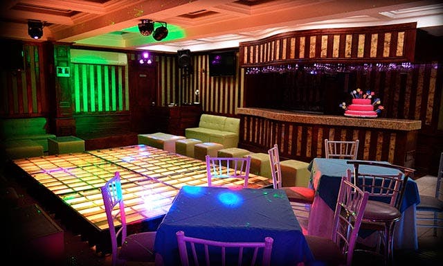 Local Comercial Spot2