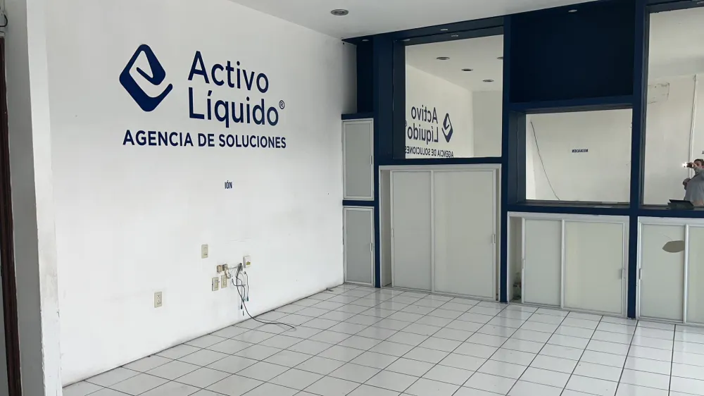 Local Comercial Spot2