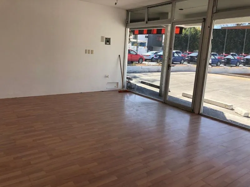 Local Comercial Spot2