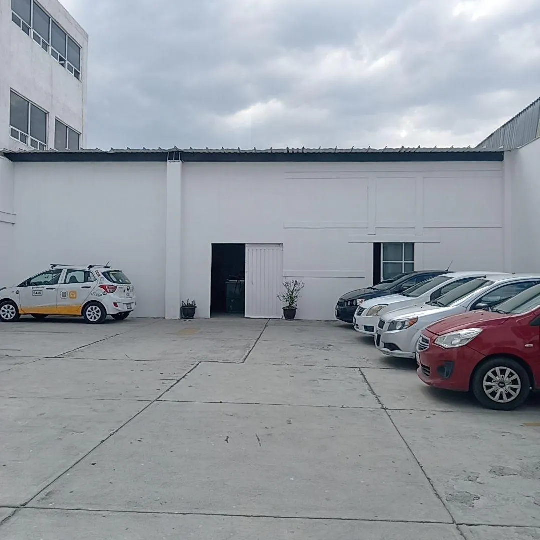 Local Comercial Spot2