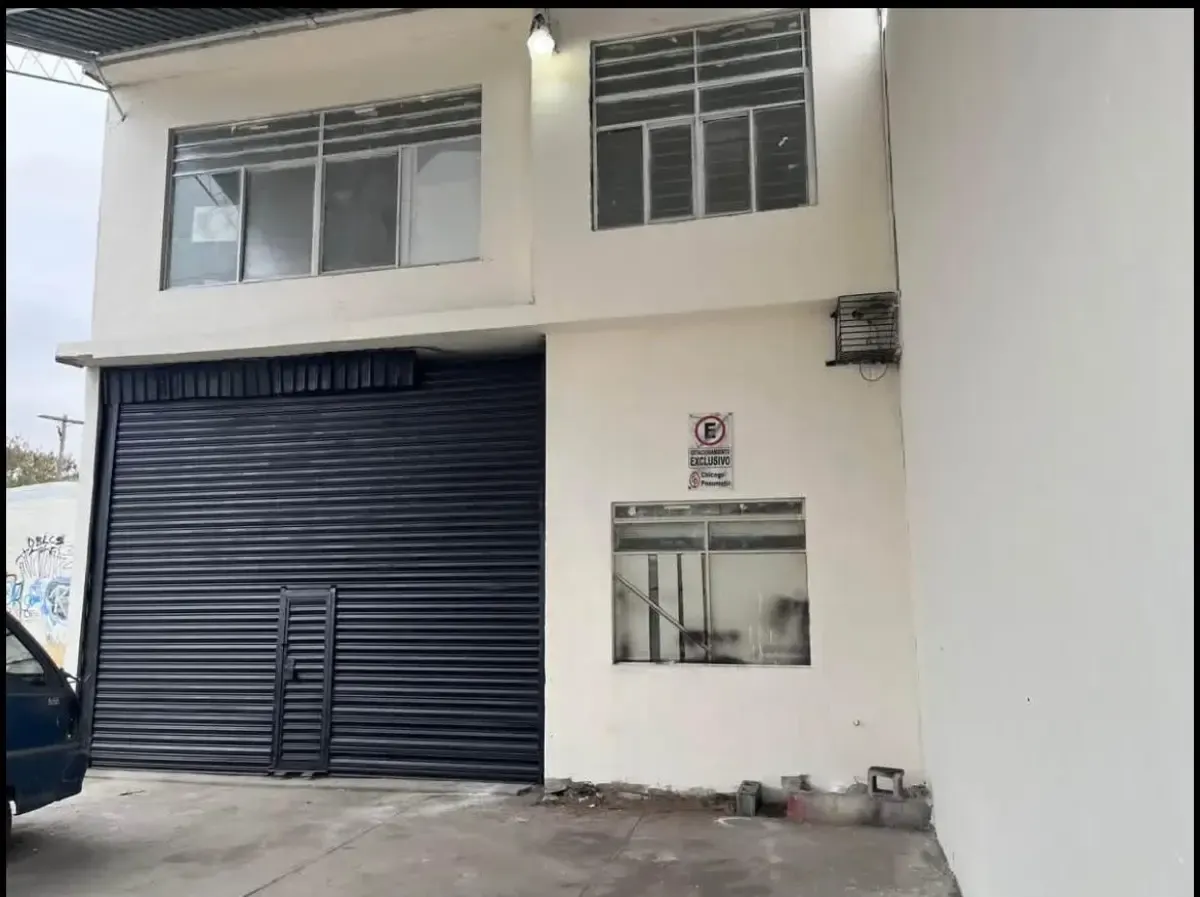 Local Comercial Spot2