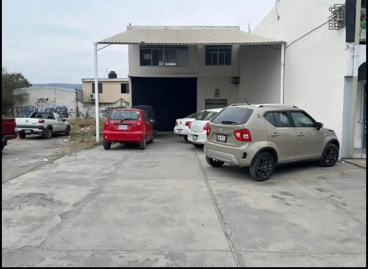 Local Comercial Spot2