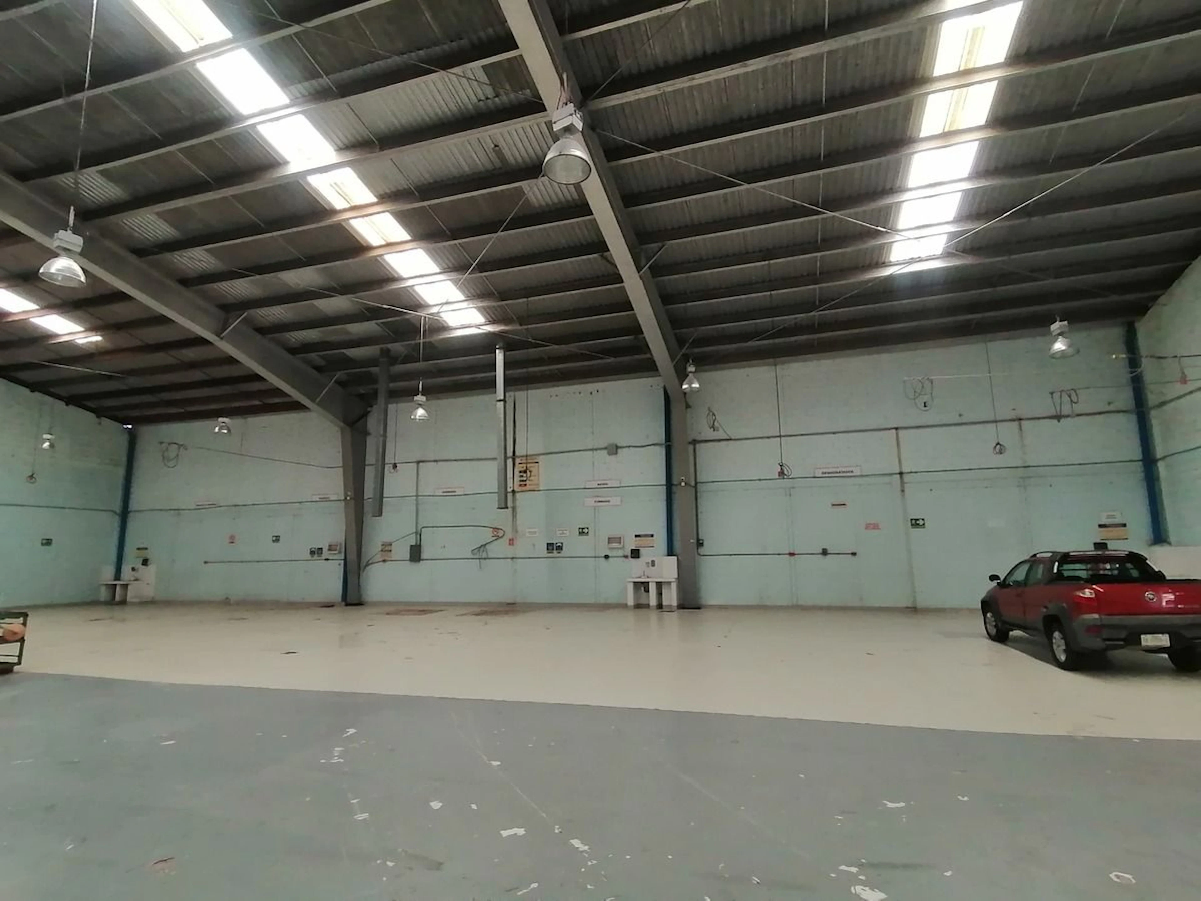 Industrial Spot2