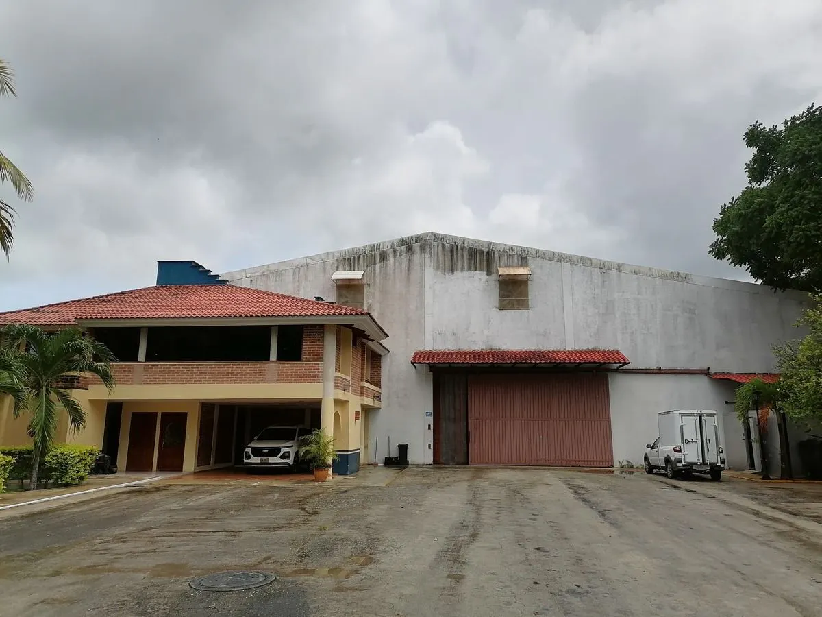 Industrial Spot2