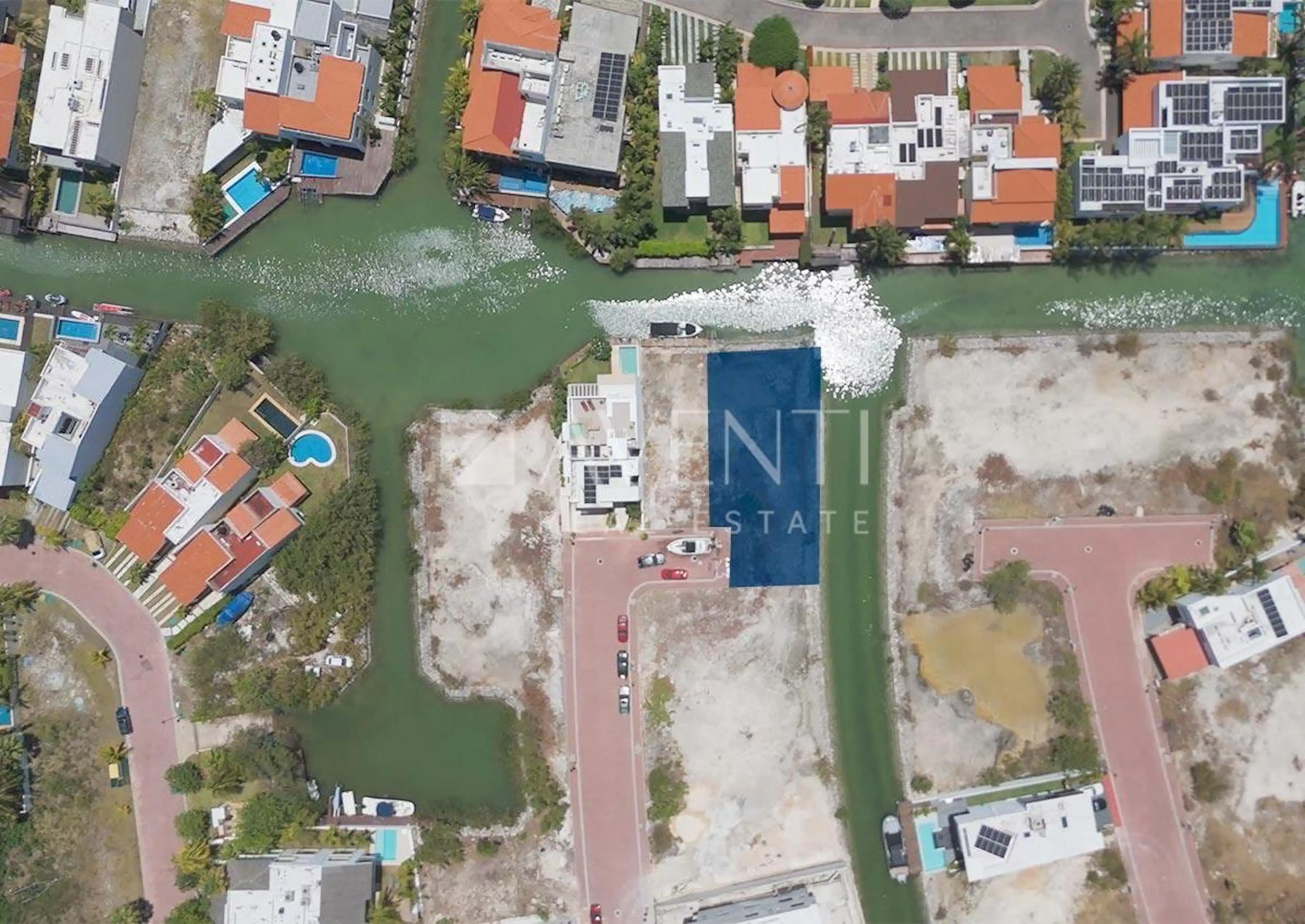 Terreno Habitacional En Venta, Isla Dorada, Zona Hotelera Cancún