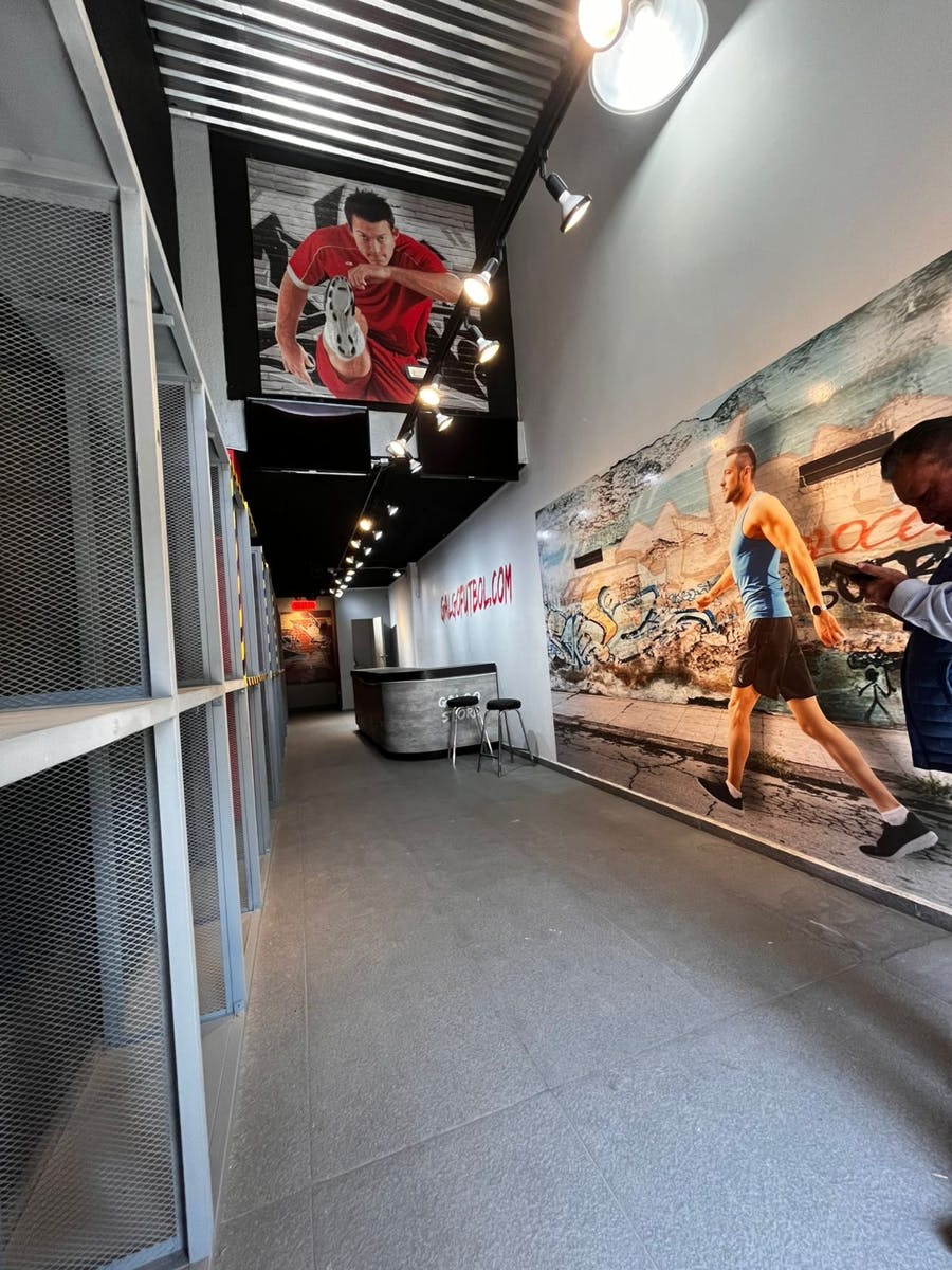 Local Comercial Spot2