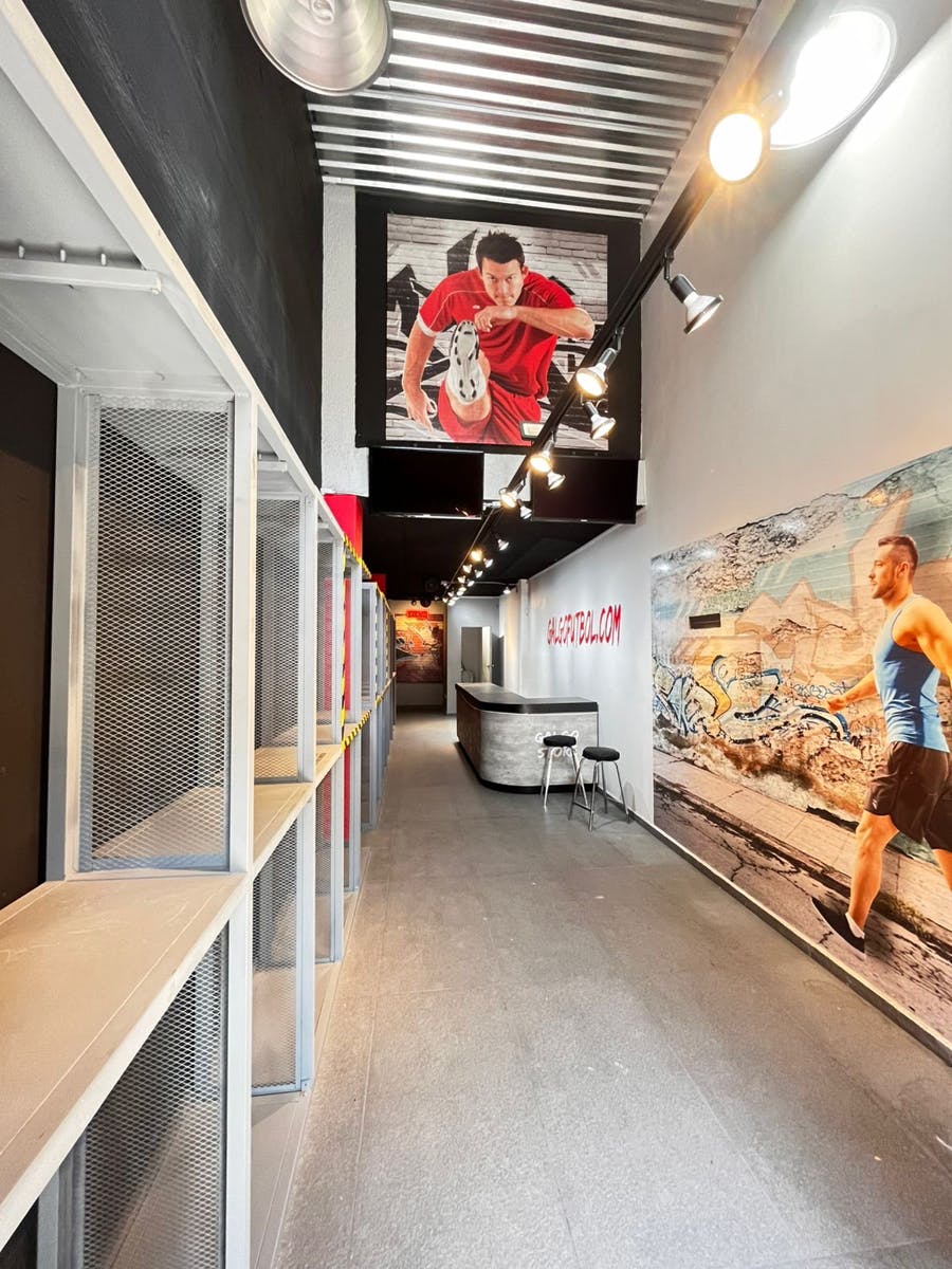 Local Comercial Spot2