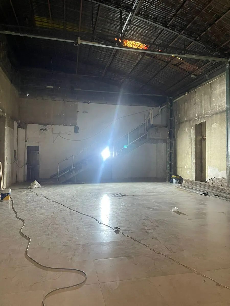 Local Comercial Spot2