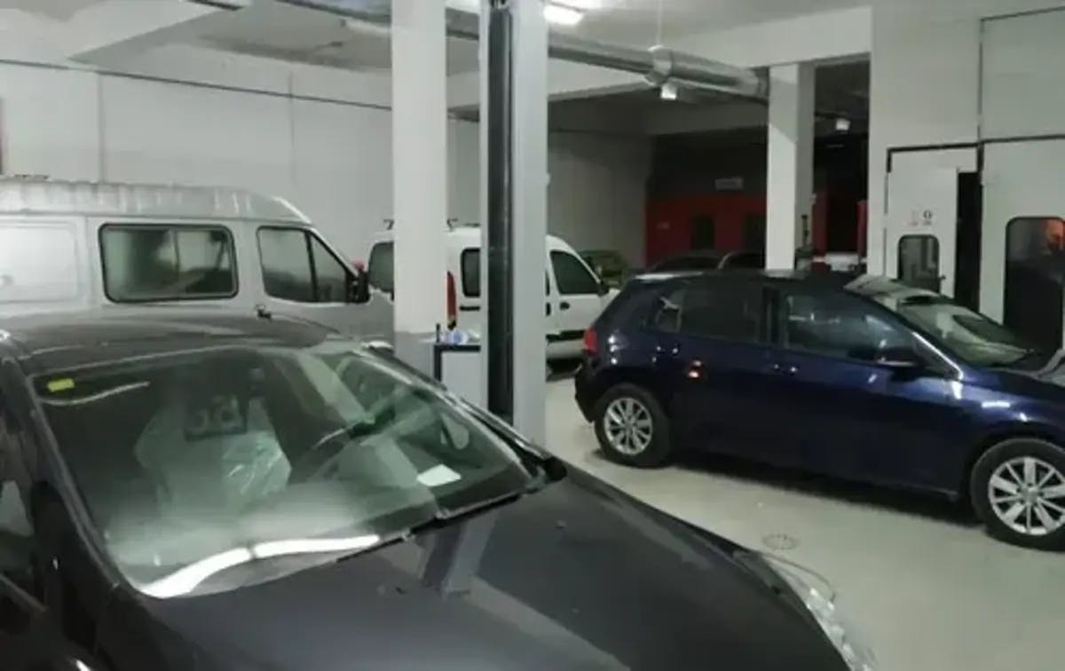 Local Comercial Spot2