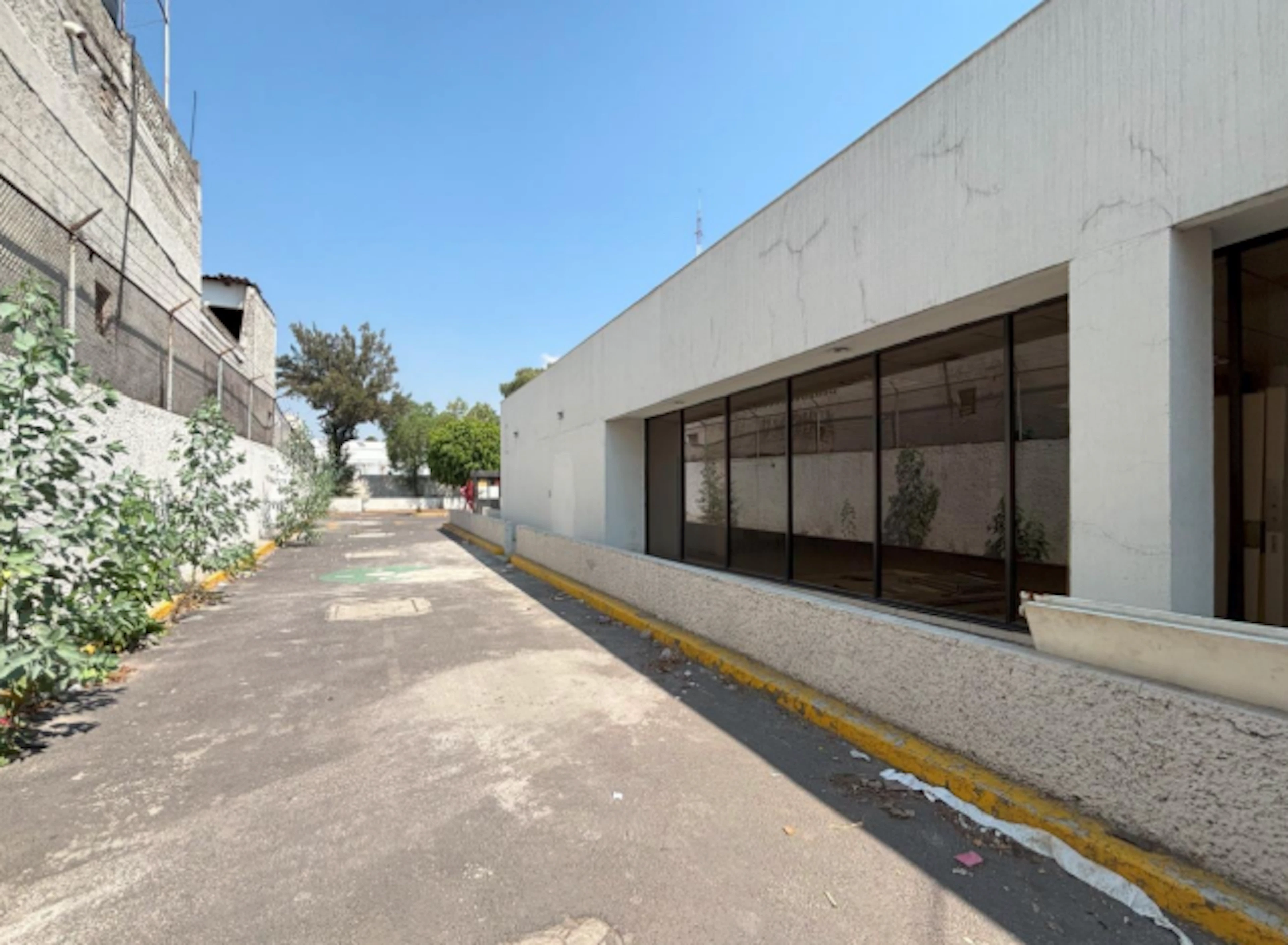 Local Comercial Spot2