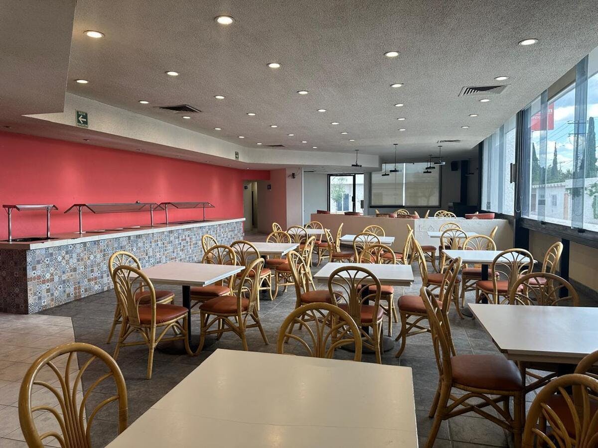 Local Comercial Spot2