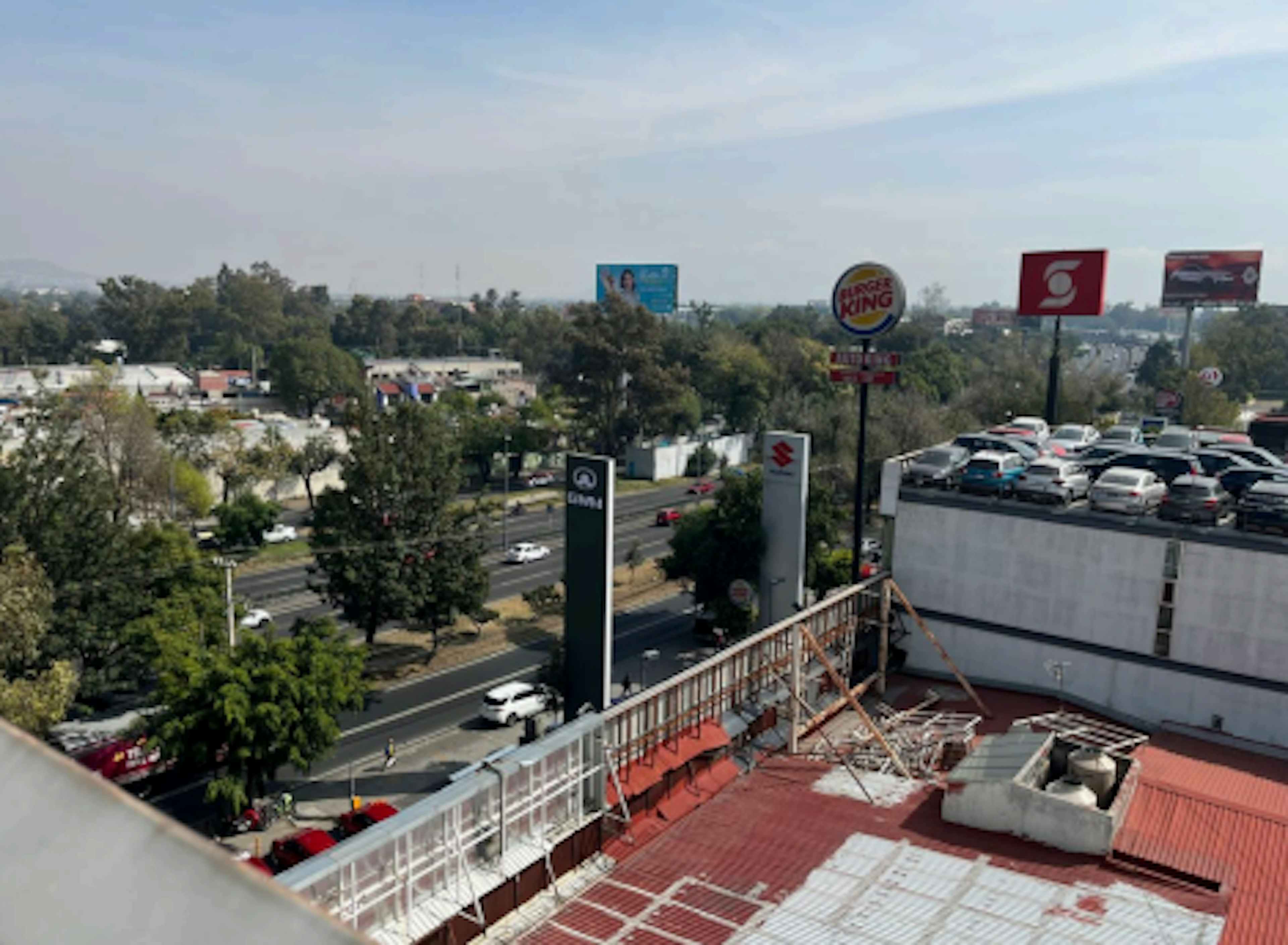 Corporativas En Periférico Sur 5991