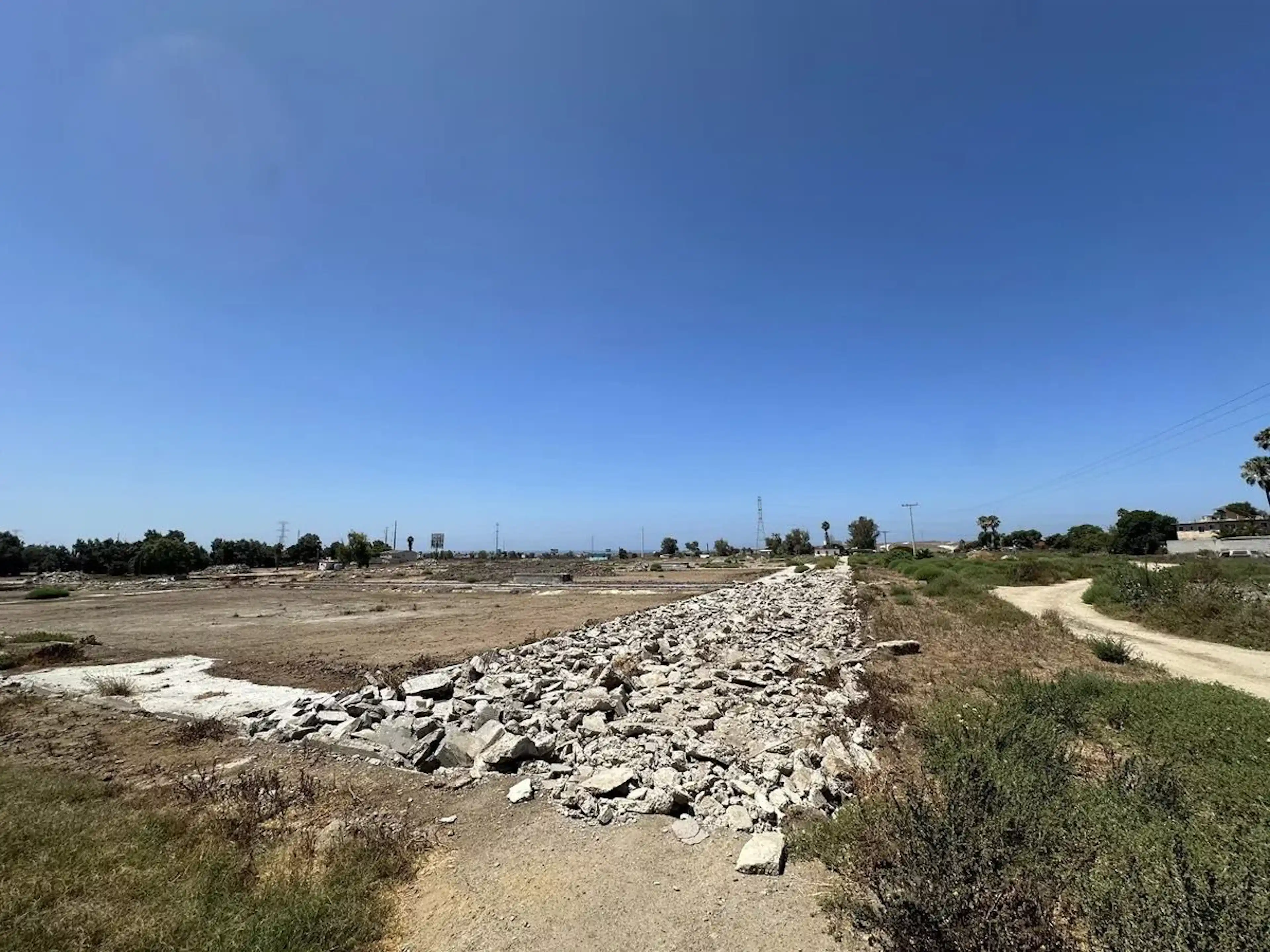 En Venta: Terreno En Rosarito,  Excelente Terreno Con Privilegiada Ubicación