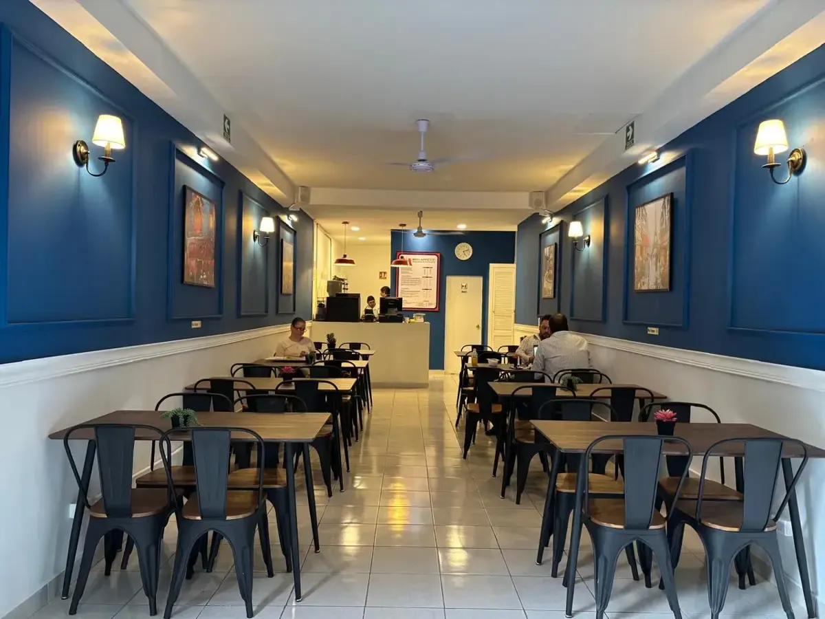 Local Comercial Spot2