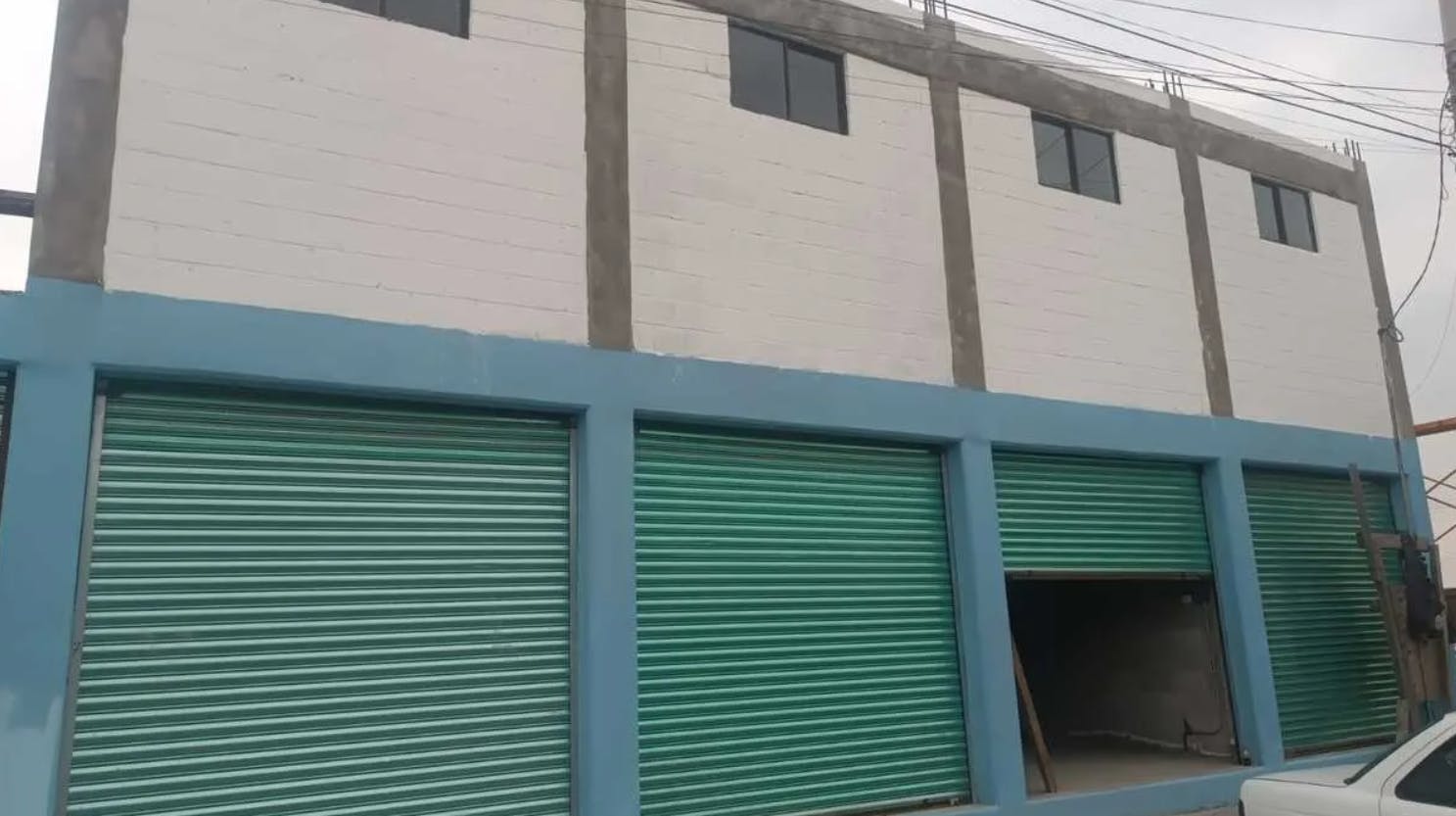 Local Comercial Spot2