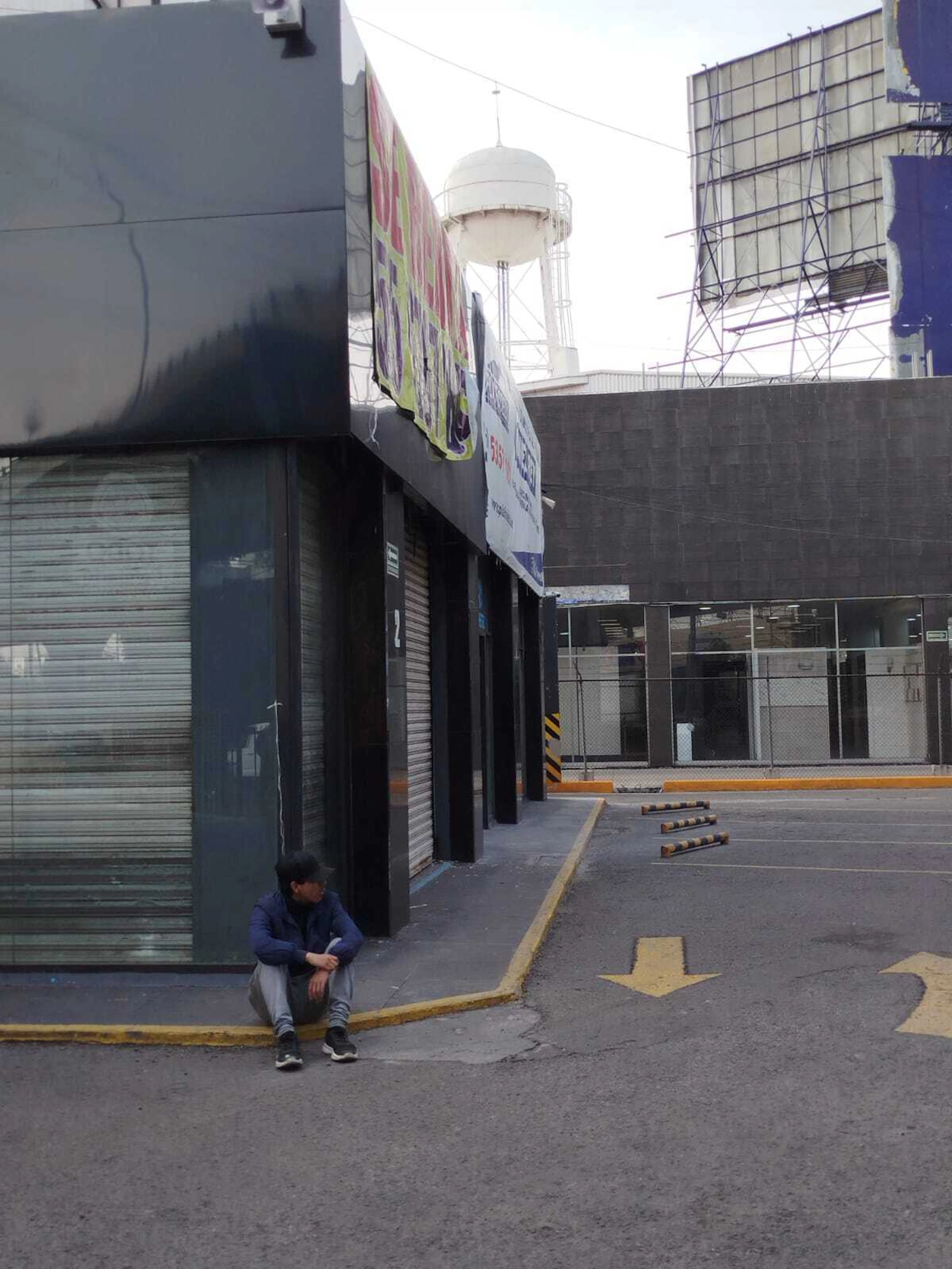 Local Comercial Spot2