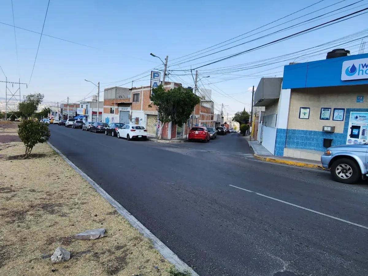 Local Comercial Spot2