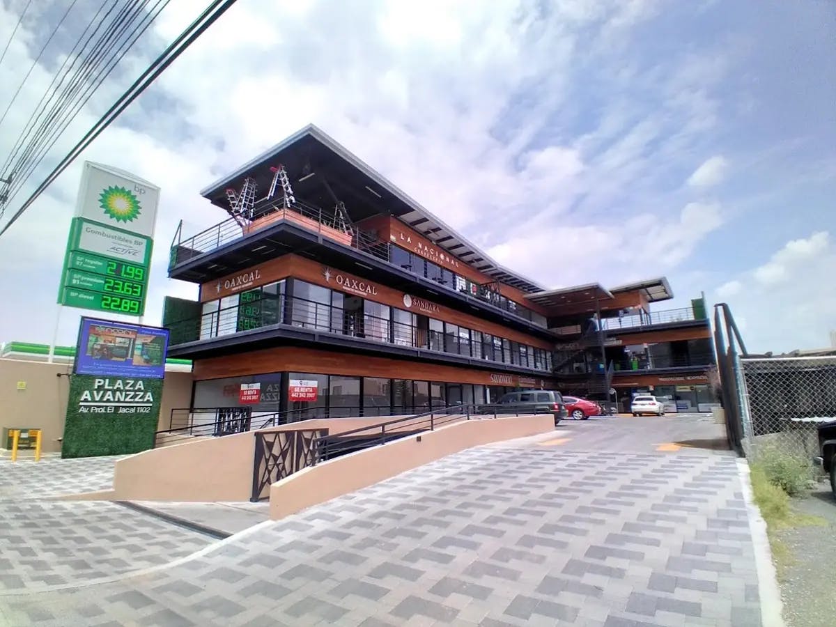 Local Comercial Spot2