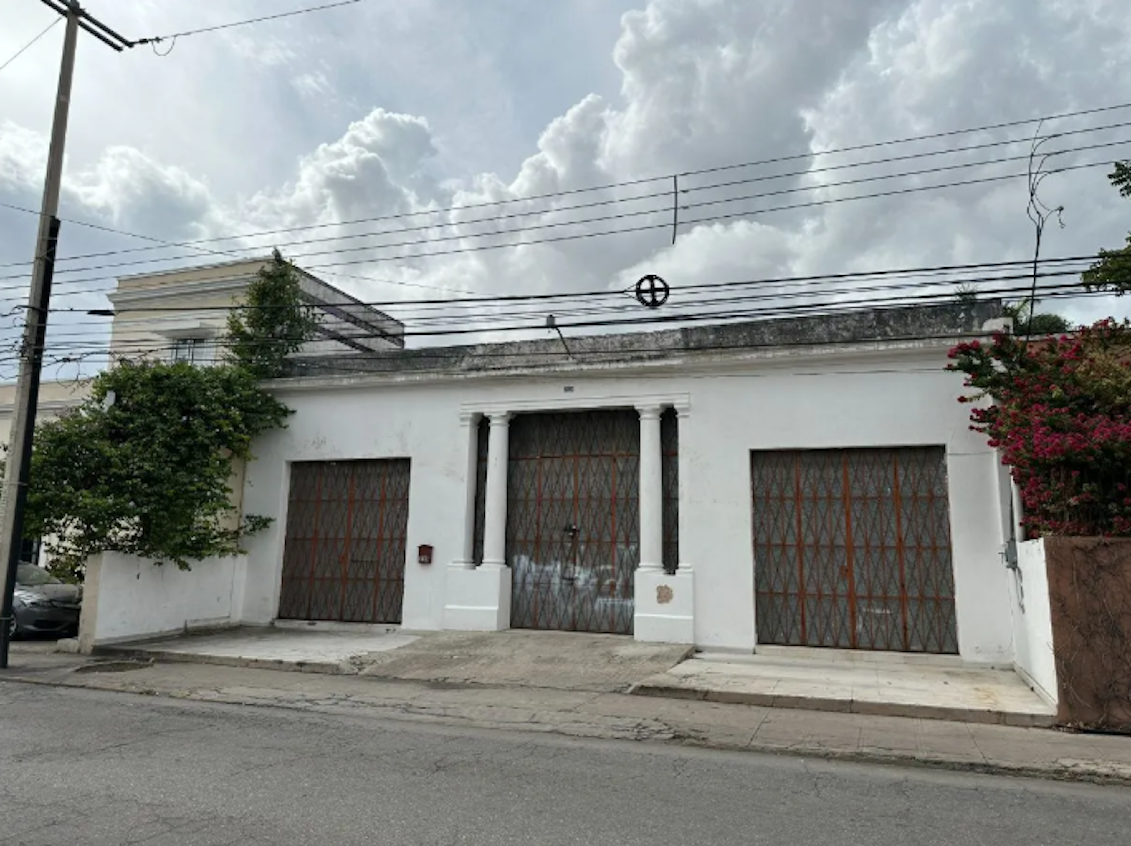 Spot image 0