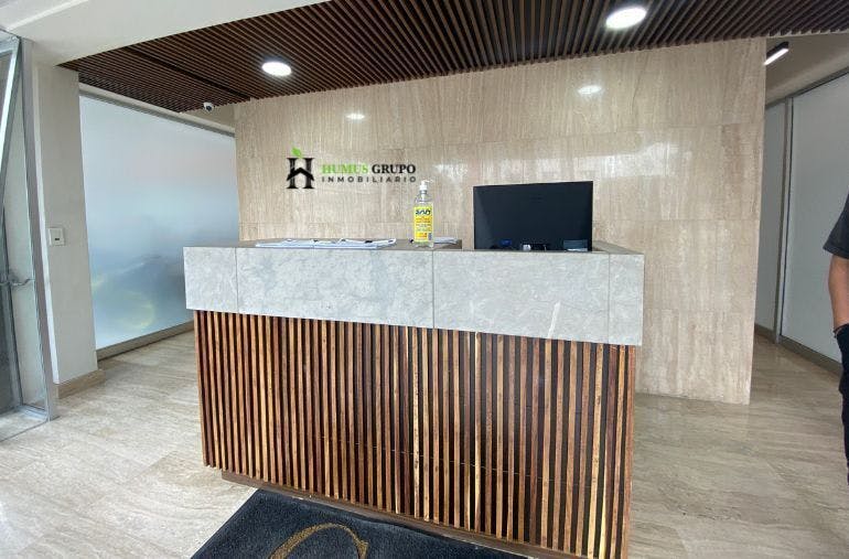 Local Comercial Spot2