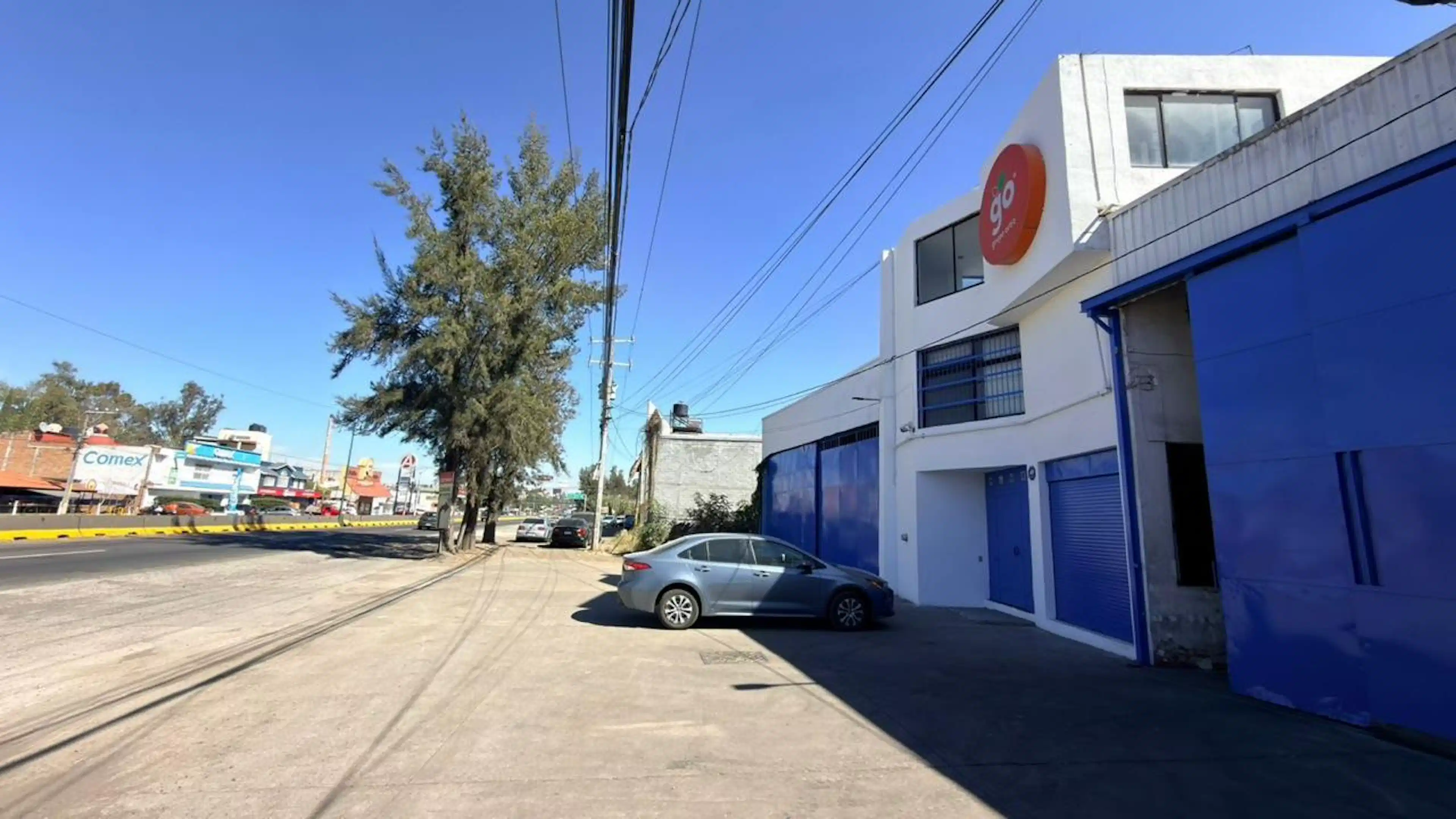 Calzada La Huerta  97 97
