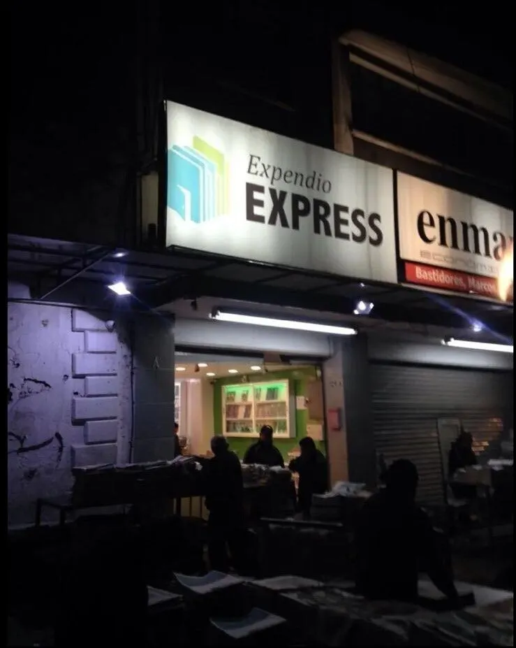 Local Comercial Spot2