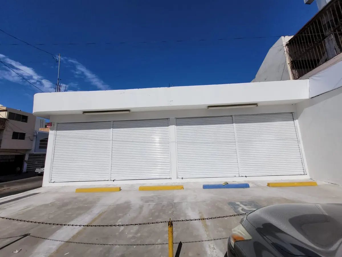 Local Comercial Spot2