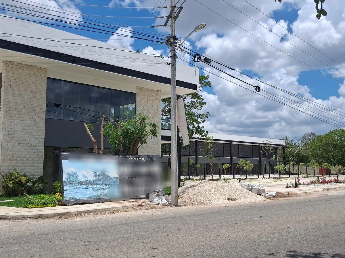 Local Comercial Spot2