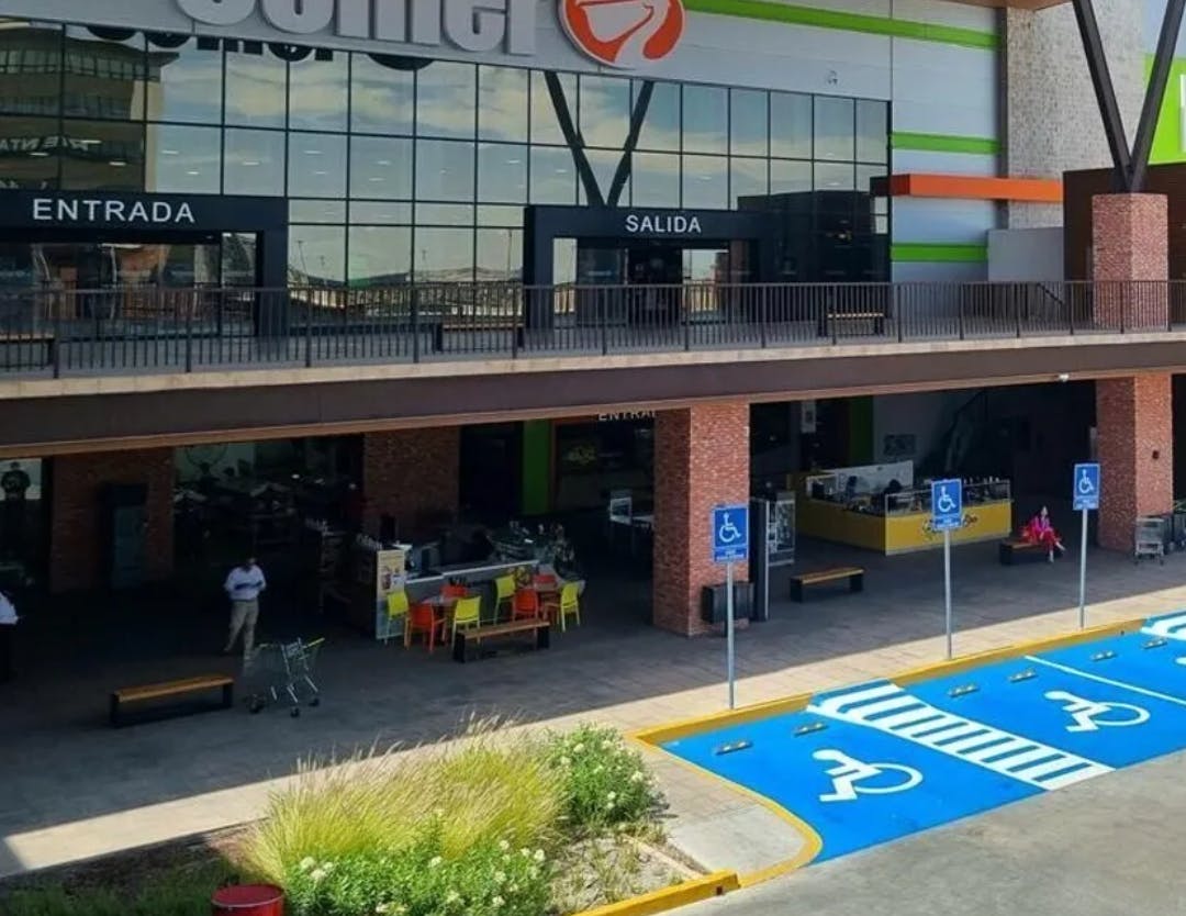 Local Comercial Spot2