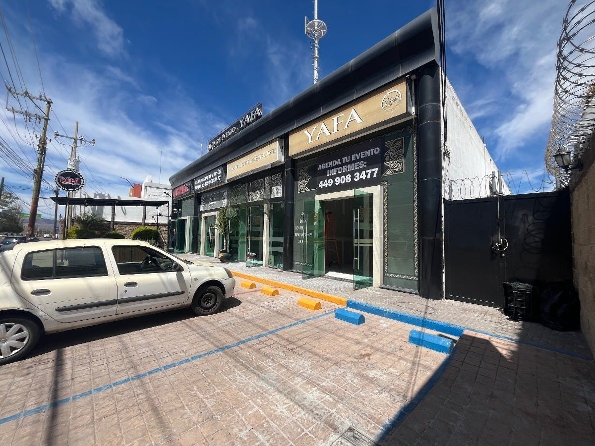 Local Comercial Spot2