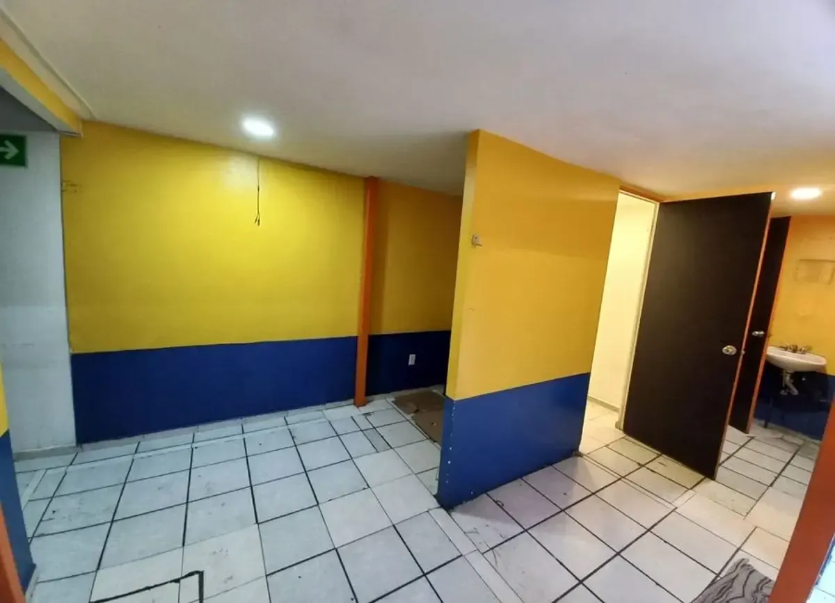 Local Comercial Spot2