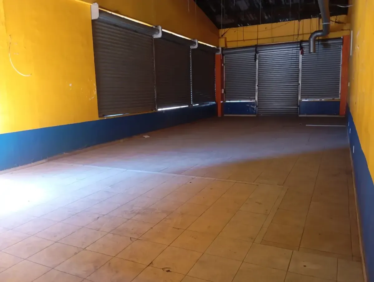 Local Comercial Spot2