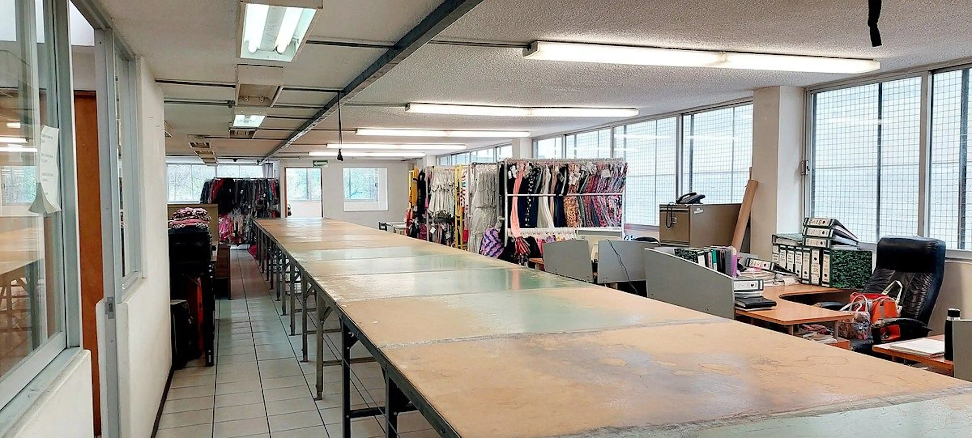 Industrial Alce Blanco