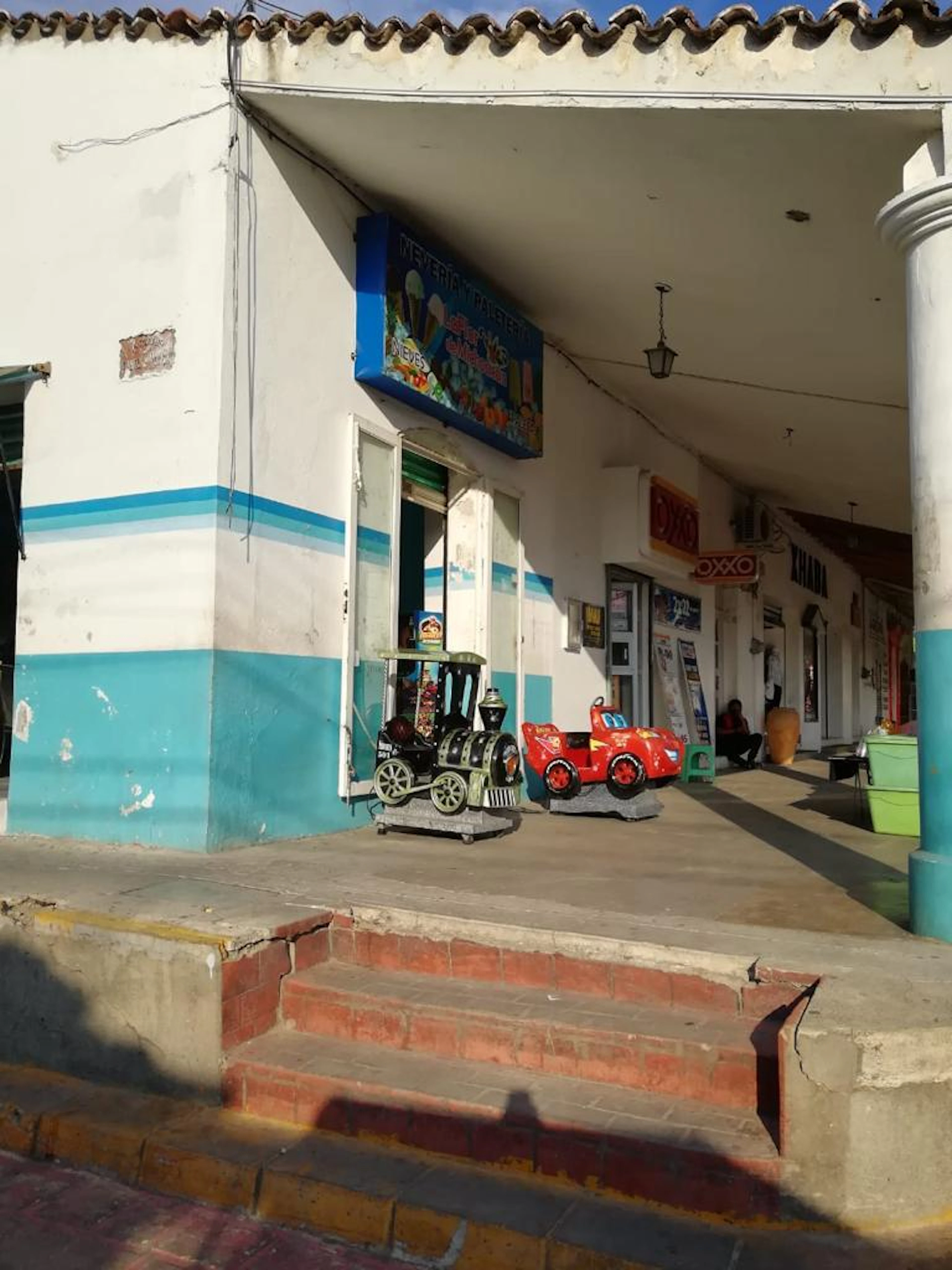 Local Comercial Spot2