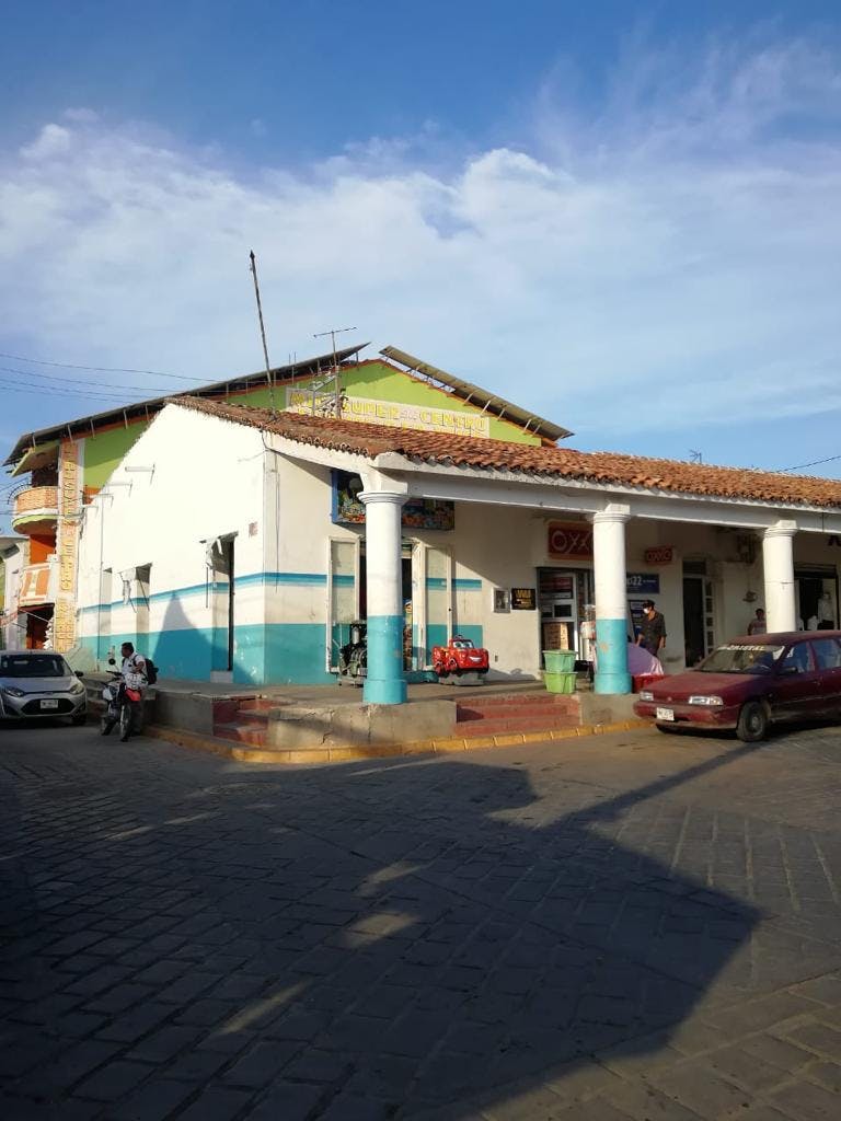 Local Comercial Spot2