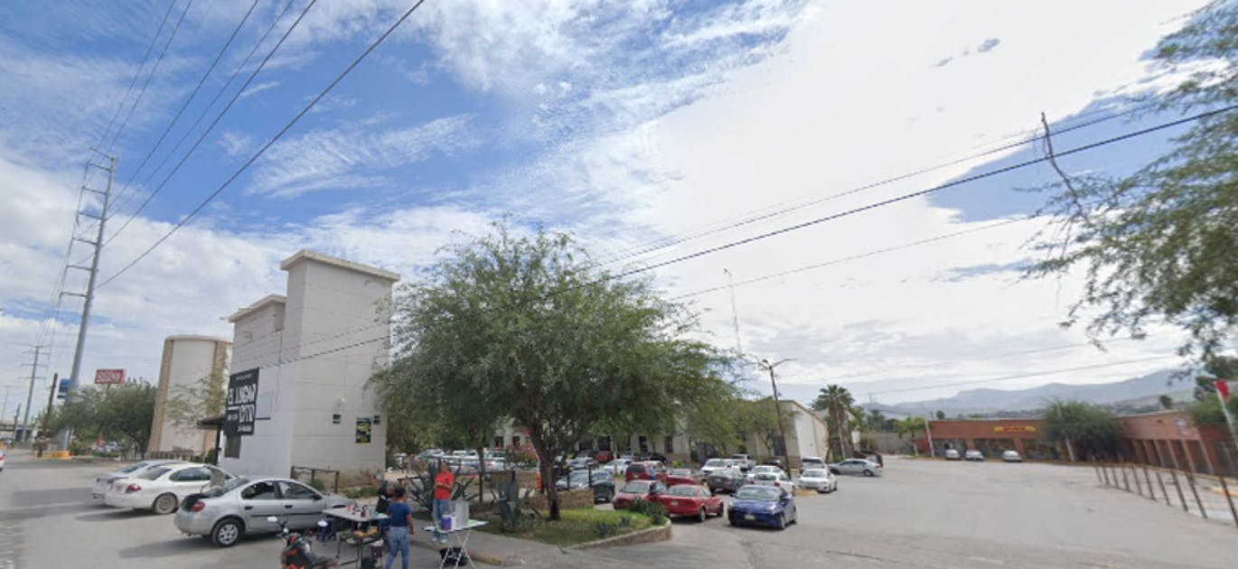 Local Comercial Spot2