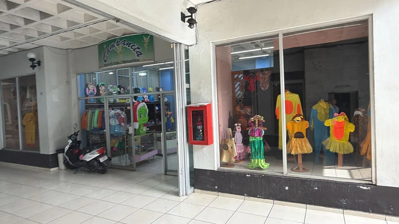 Local Comercial Spot2