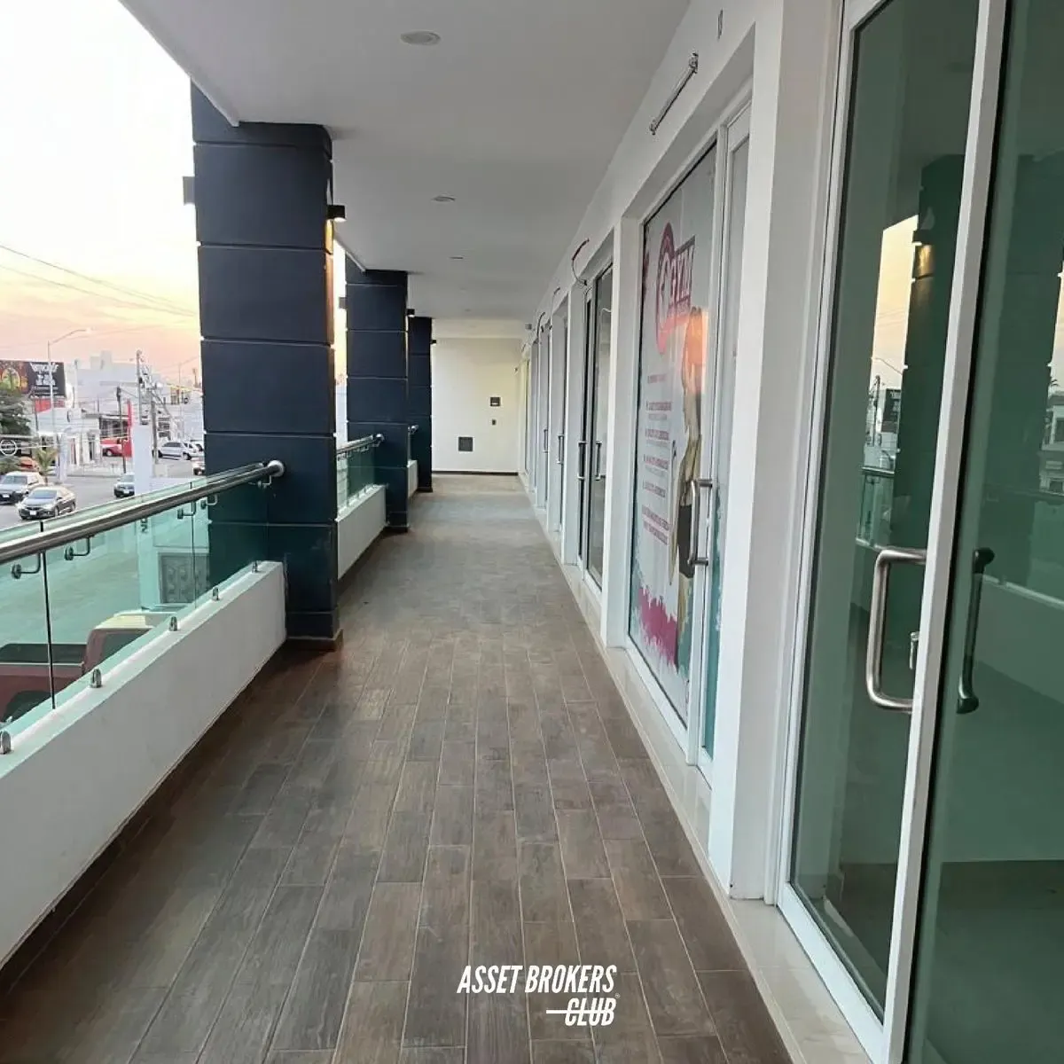 Local Comercial Spot2
