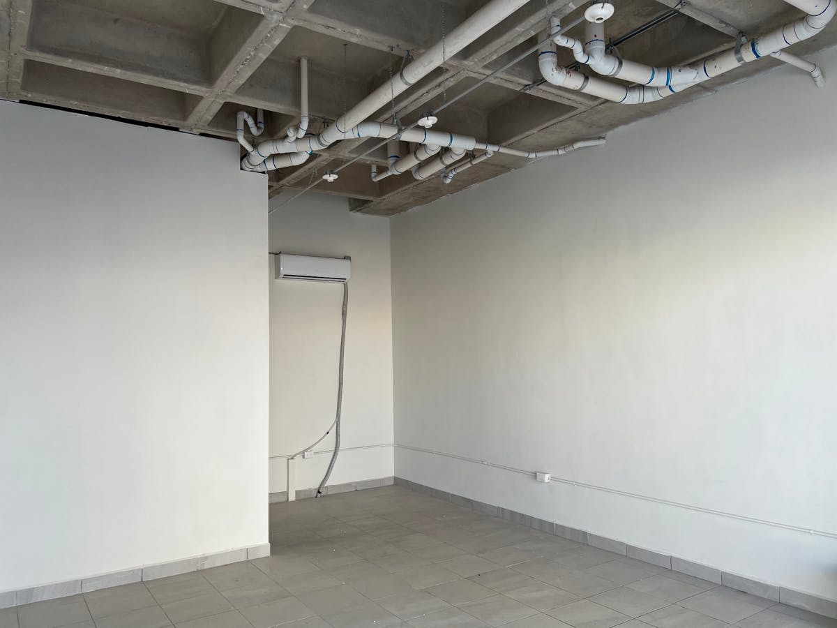 Local Comercial Spot2