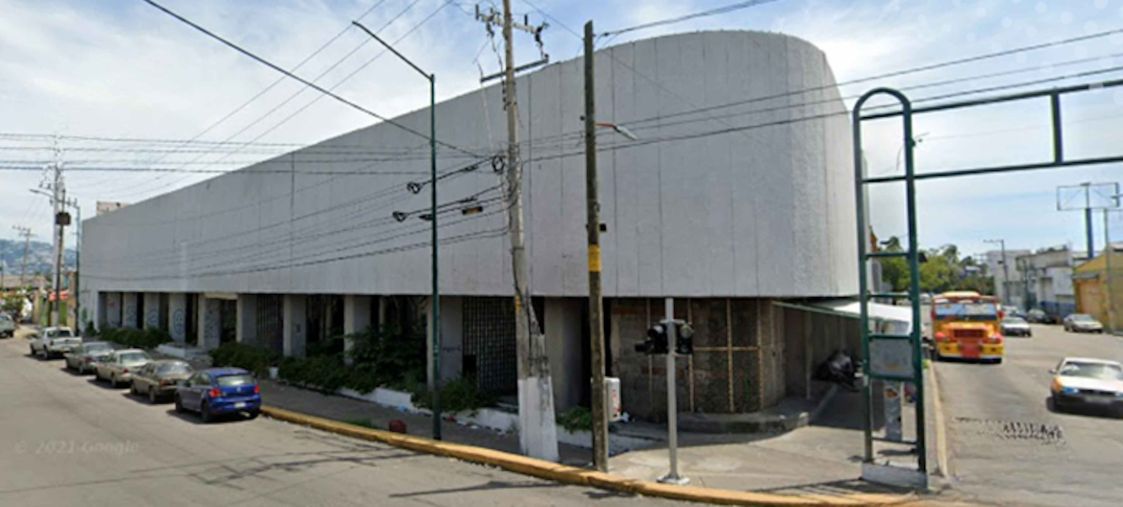 Avenida Diego Hurtado De Mendoza 13