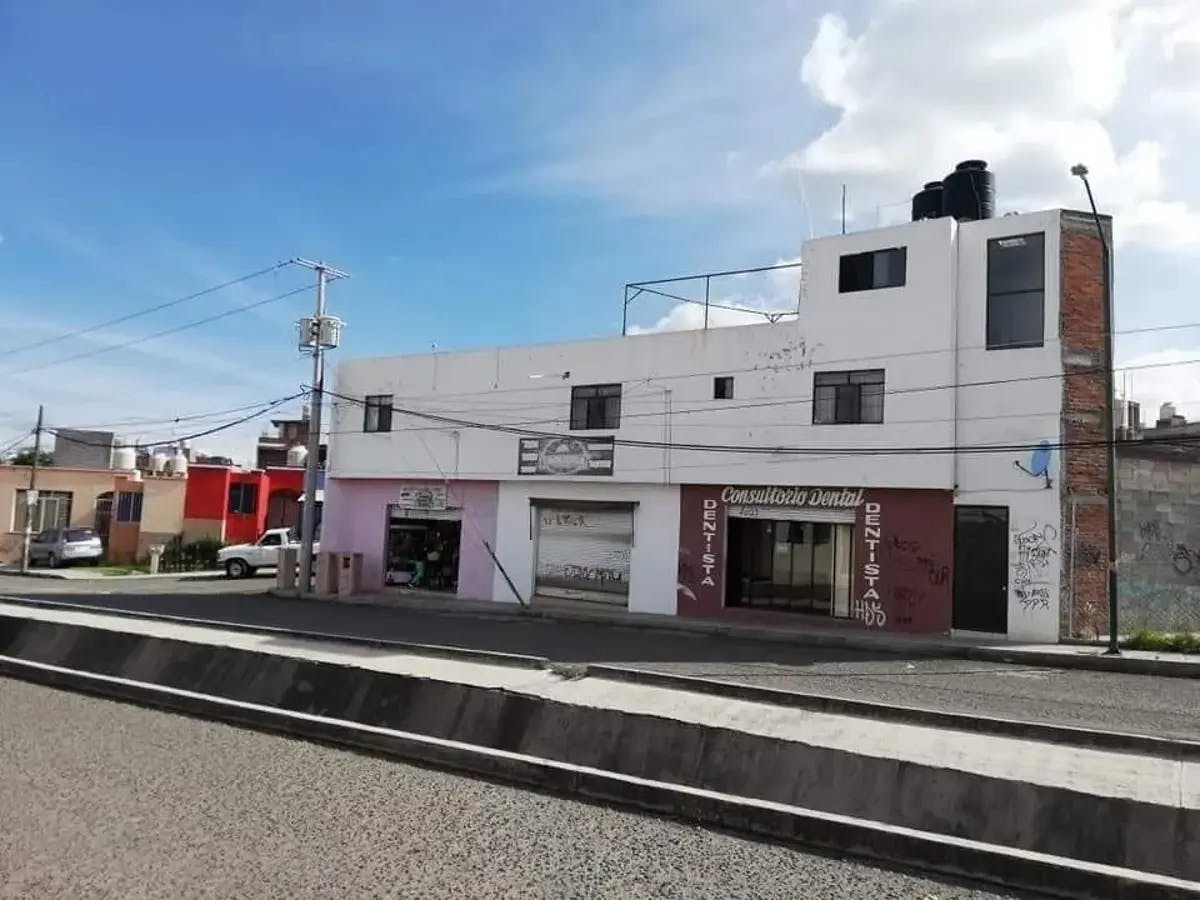 Local Comercial Spot2