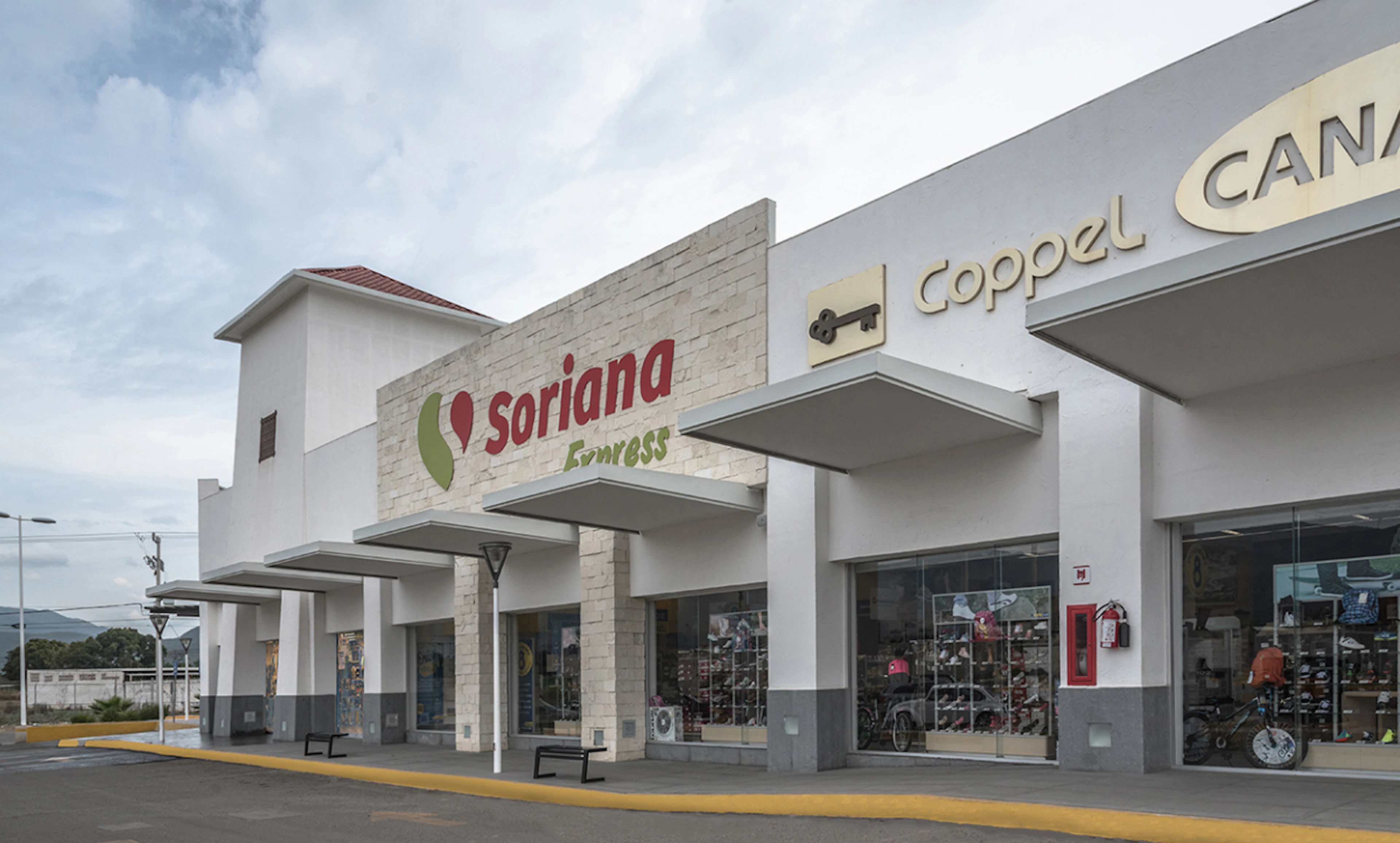 Local Comercial Spot2