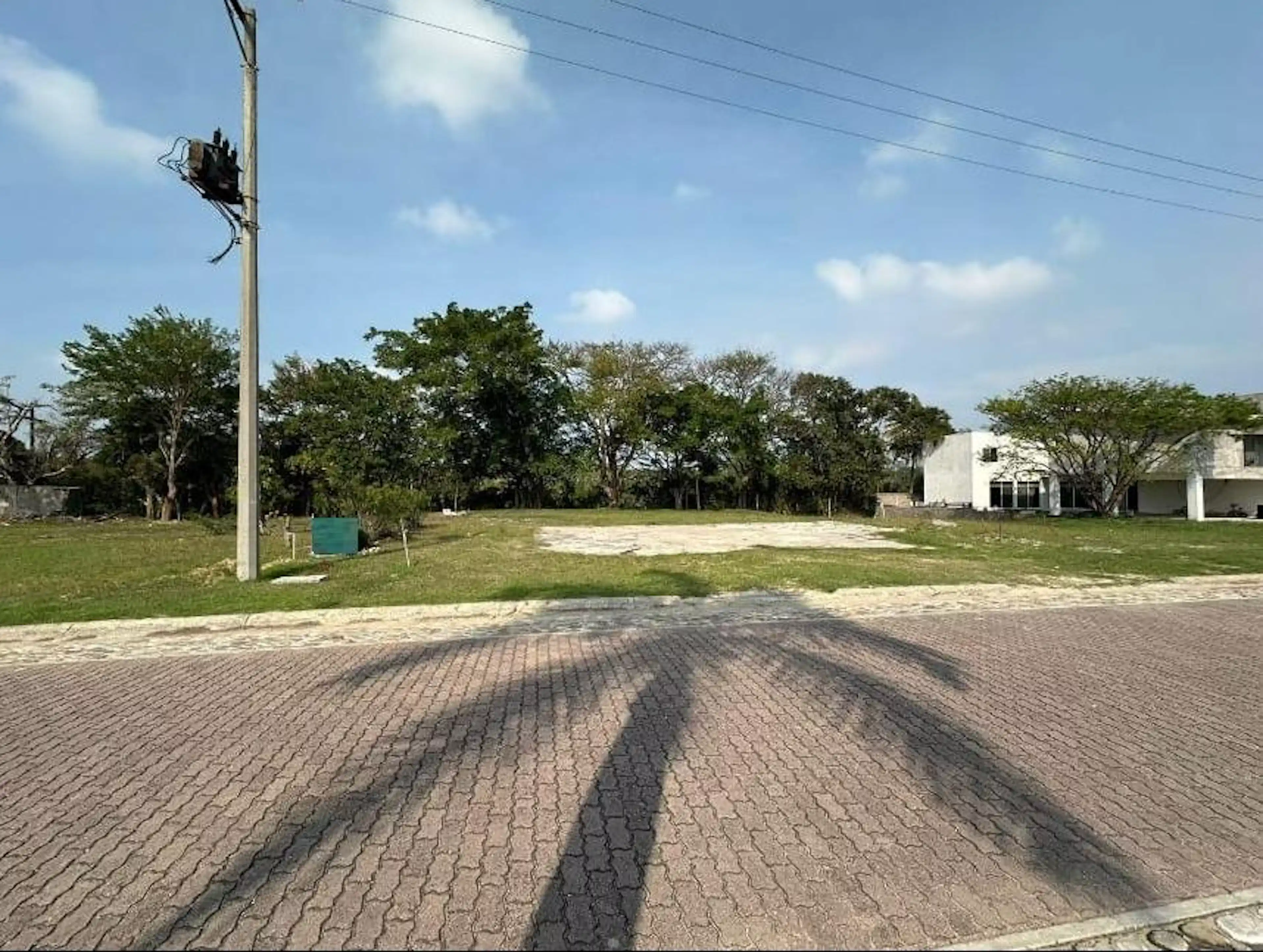 Terreno En Venta En Fracc. Lagunas De Miralta, Altamira Tamaulipas.