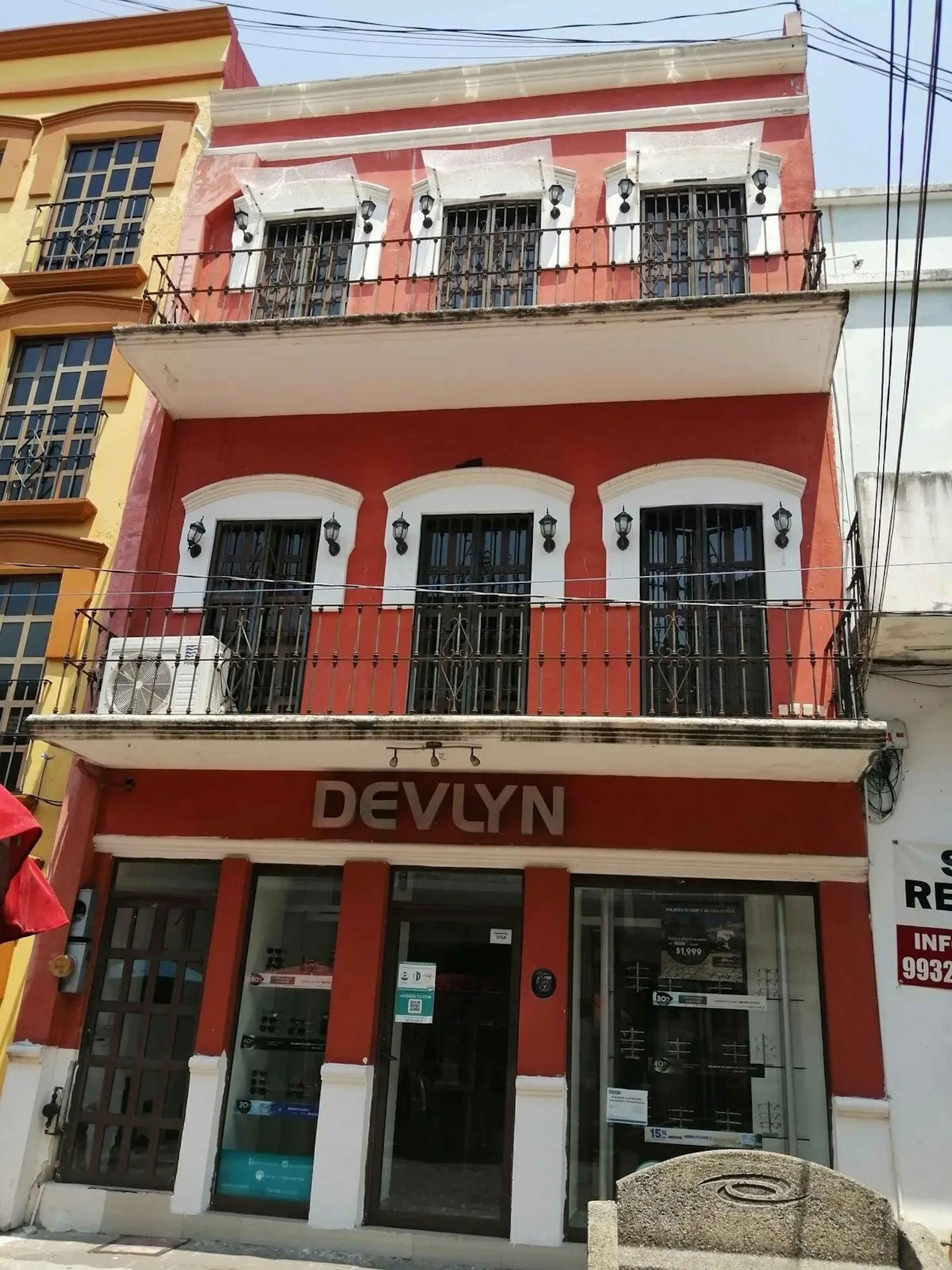 Calle Quinten Arauz Carrillo