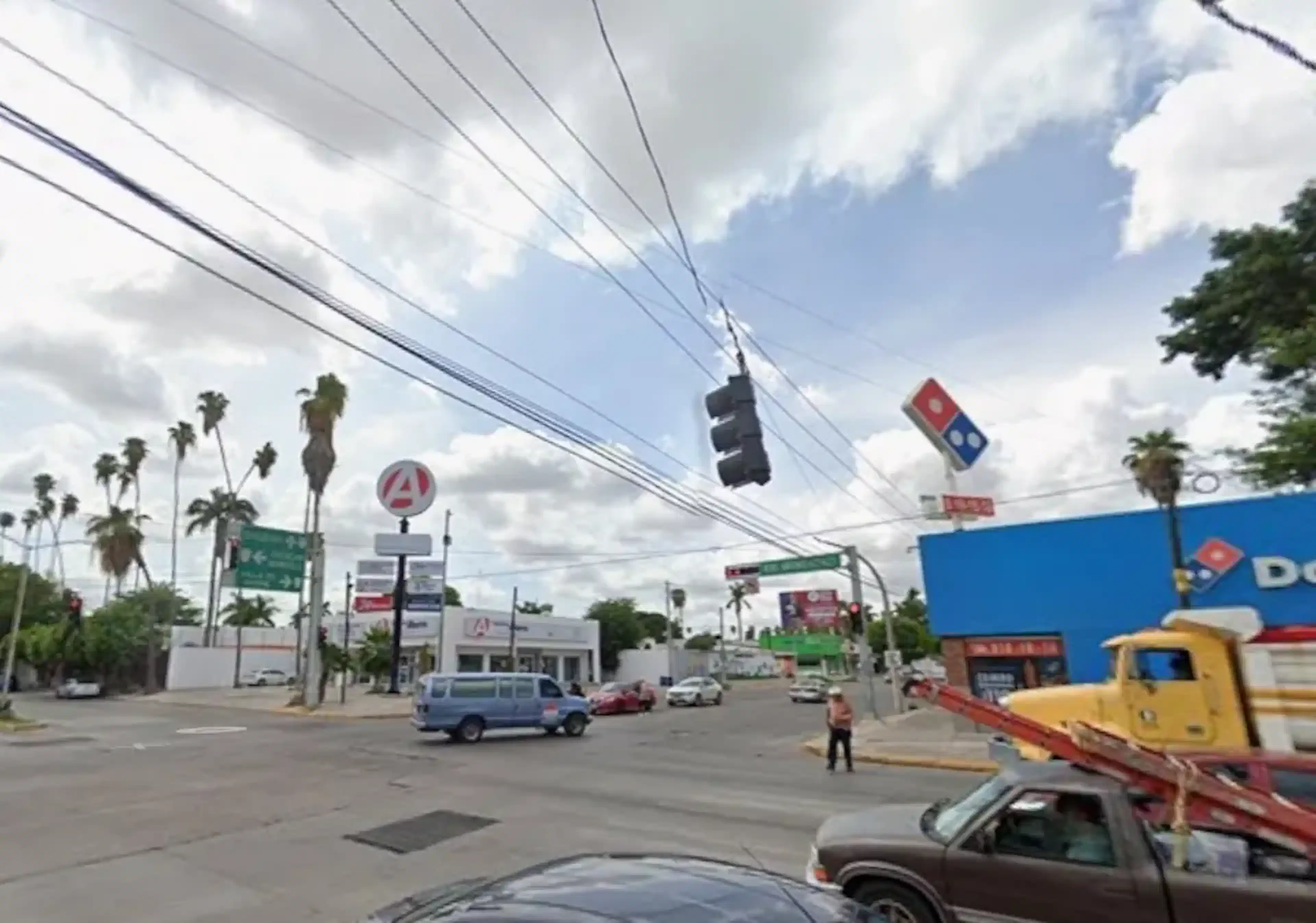 Blvd. Antonio Rosales 330