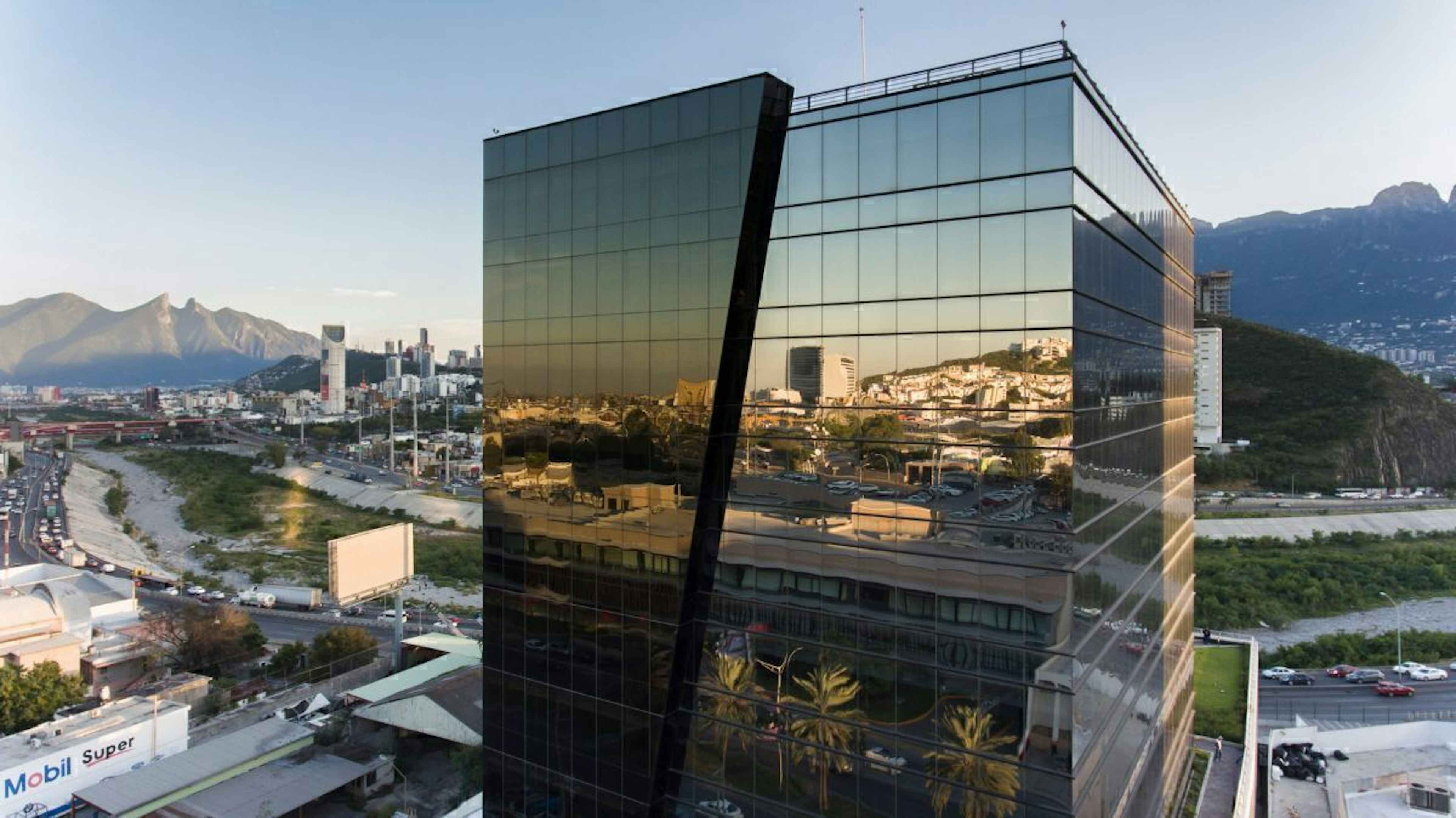 Avenida San Jerónimo 880